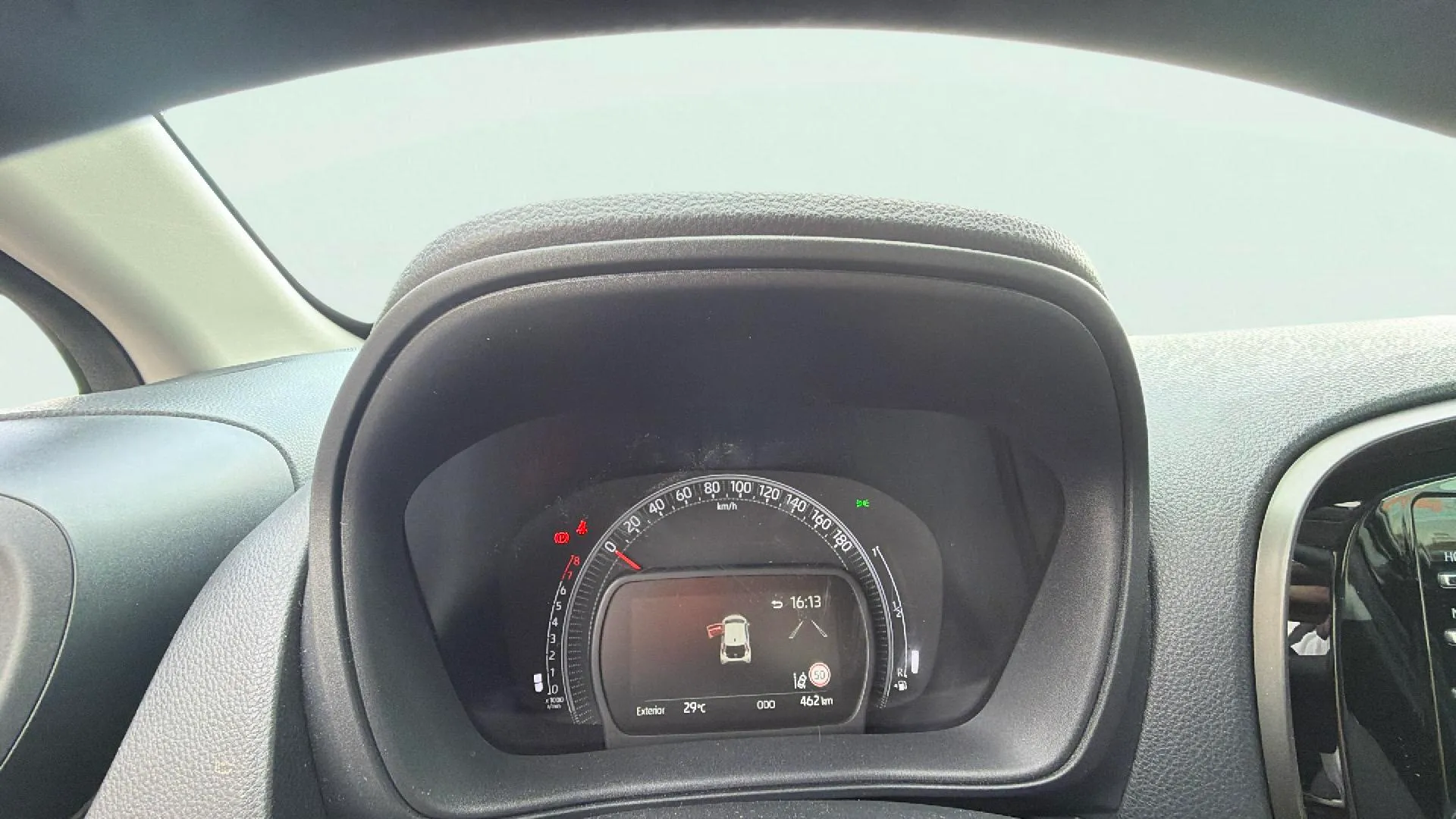 Toyota Aygo X 1.0 VVT-I Play - foto 9