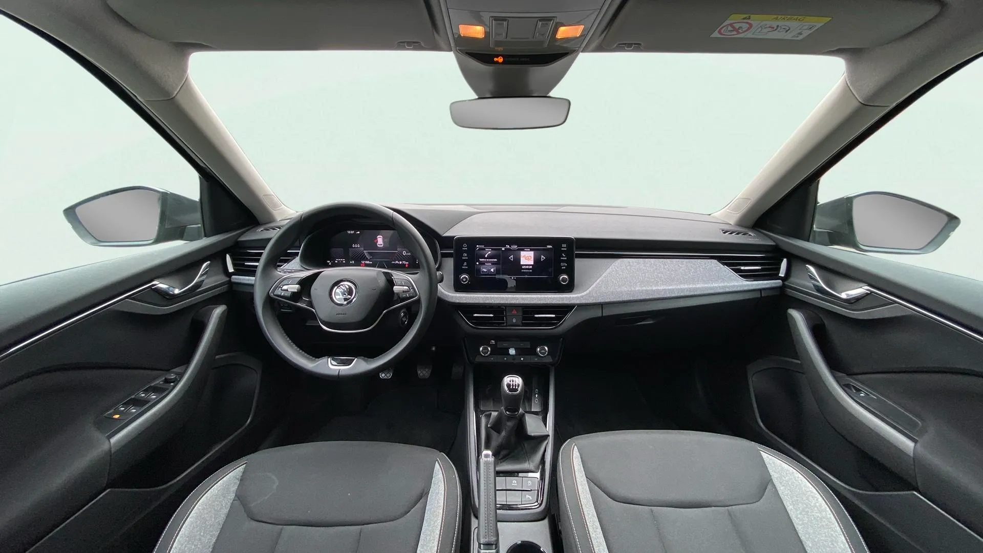 Škoda Kamiq 1.0 TSI Design - foto 10