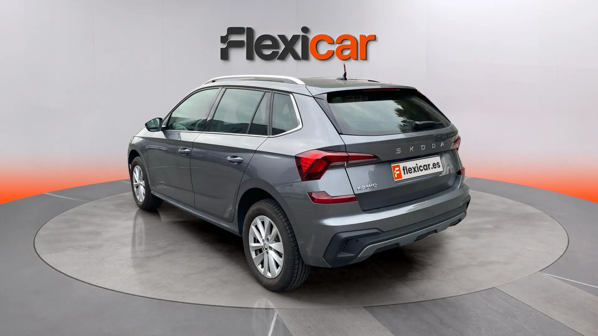 Škoda Kamiq 1.0 TSI Design - foto 6