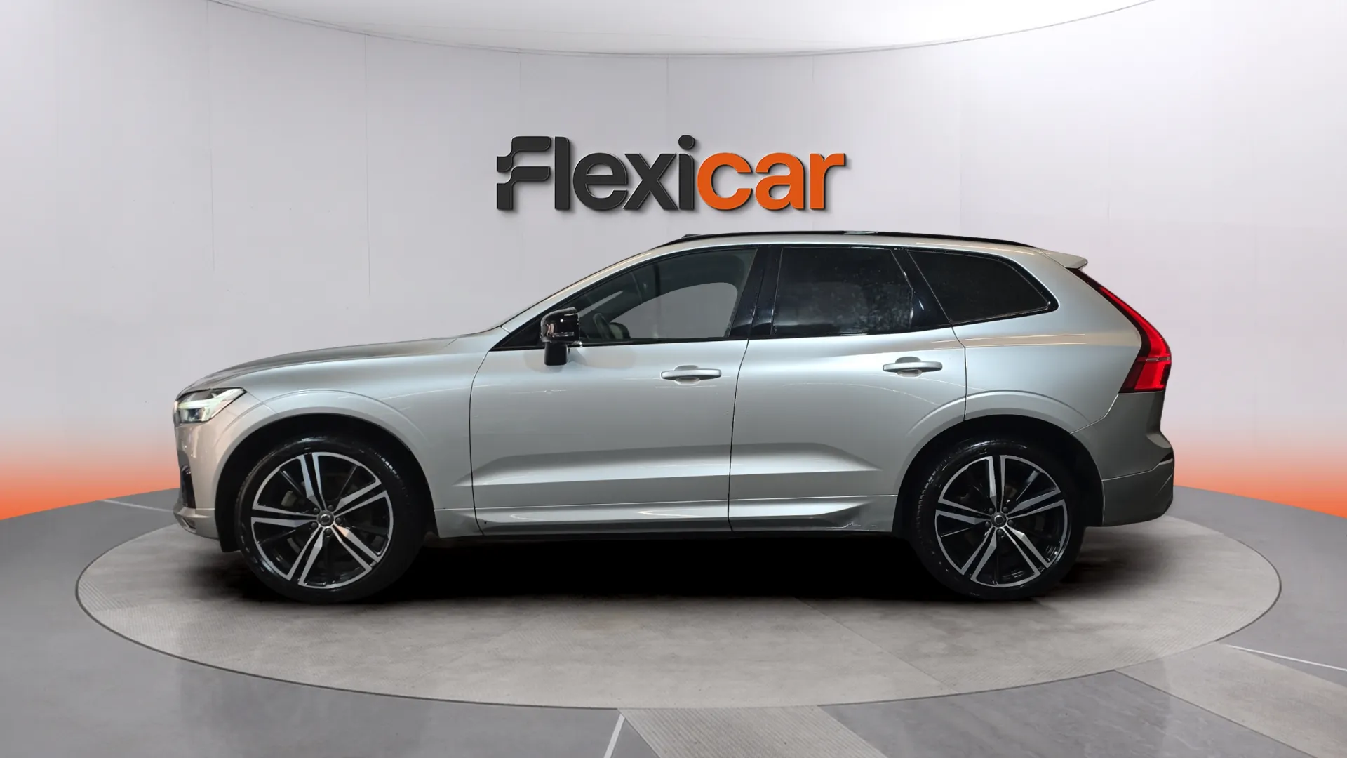 Volvo XC60 2.0 T5 AWD Momentum - foto 7