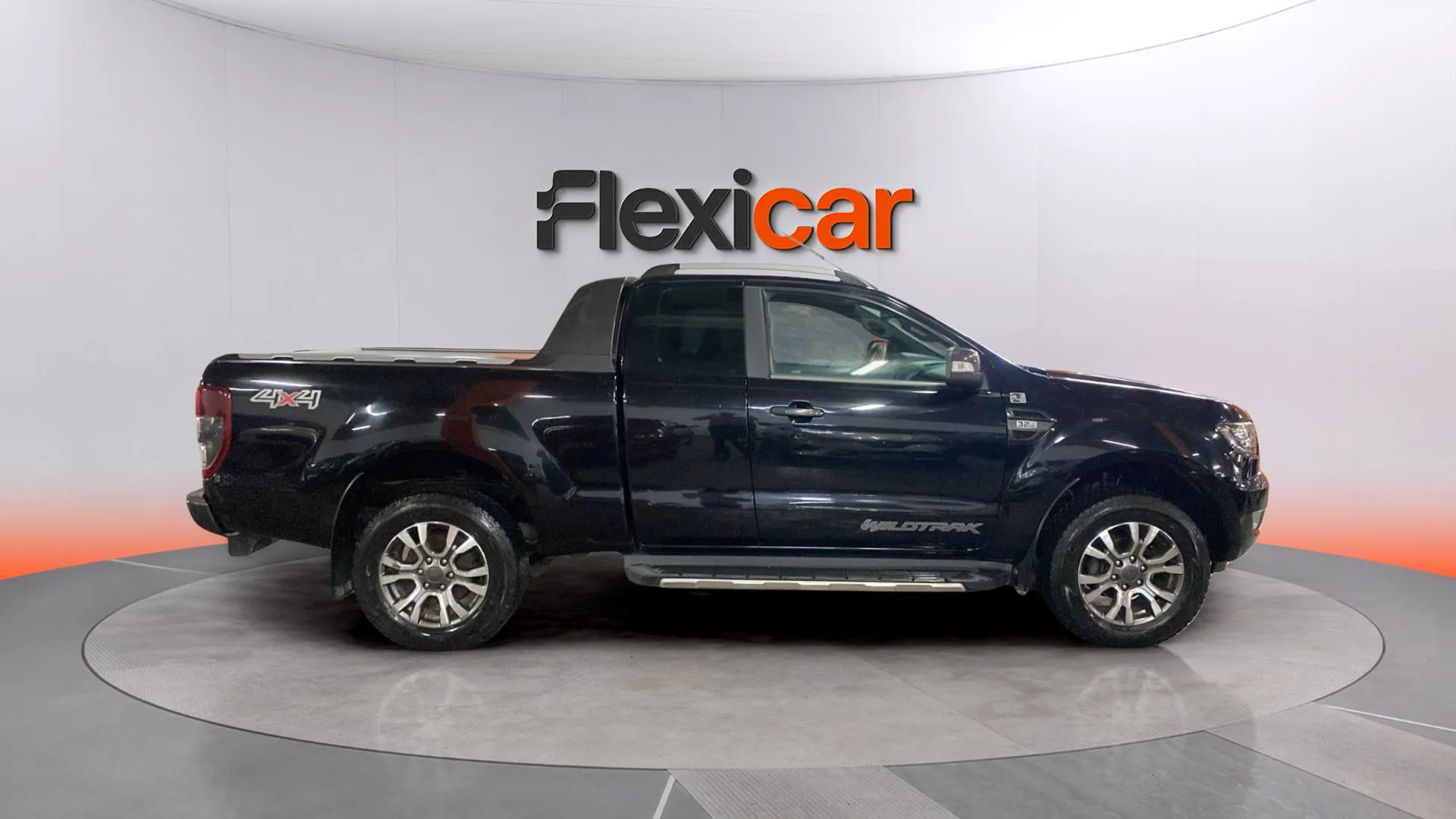 Ford Ranger 3.2 TDCi 4x4 Dob Cab Wildtrack - foto 8