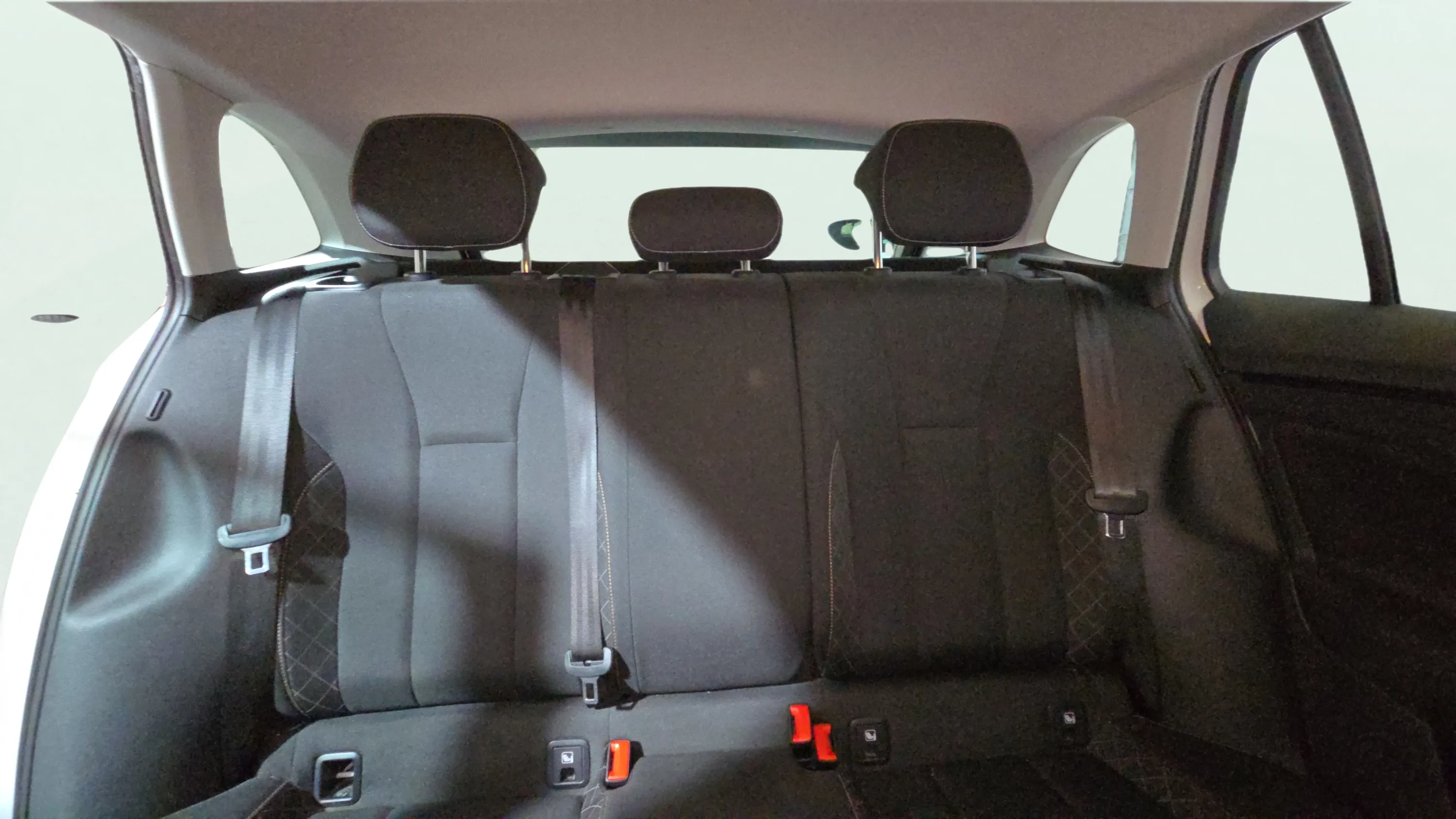 Škoda Scala 1.0 TSI Ambition - foto 21