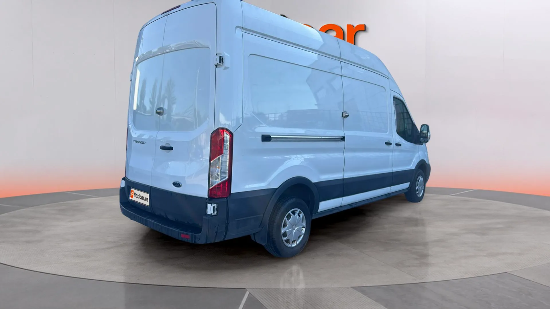 Ford Transit 310 L2H2 Van Trend Delantera - foto 7