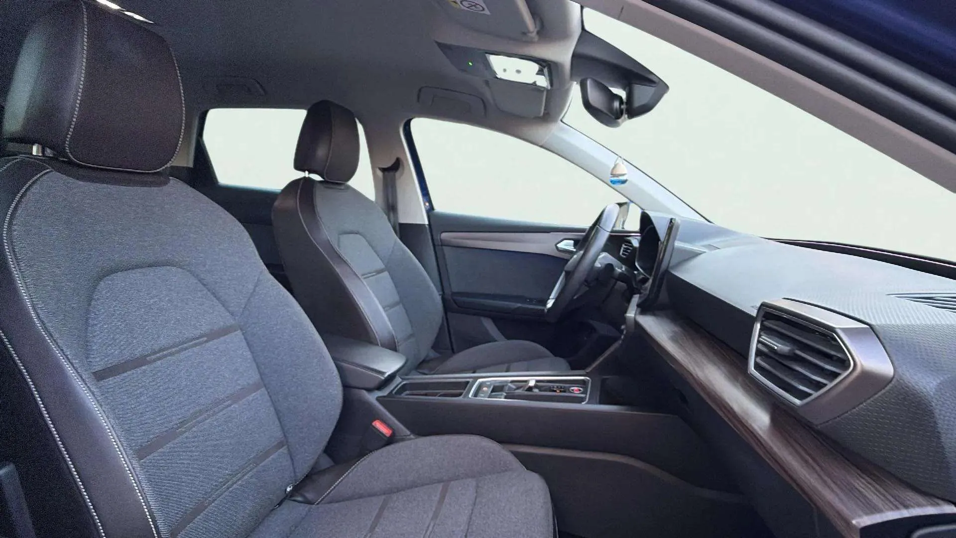 SEAT León SP 2.0 TDI DSG Xcellence - foto 13