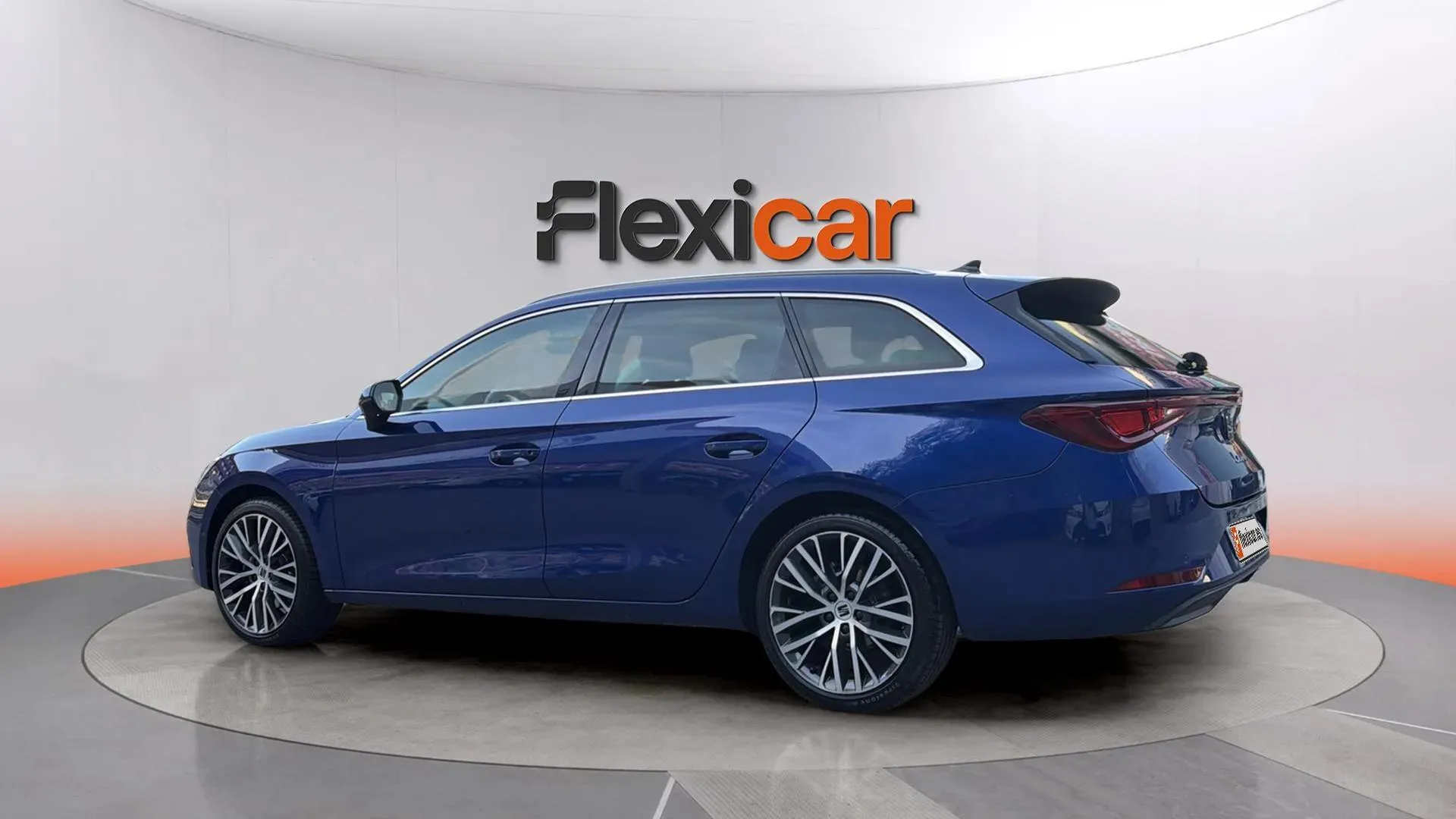 SEAT León SP 2.0 TDI DSG Xcellence - foto 9