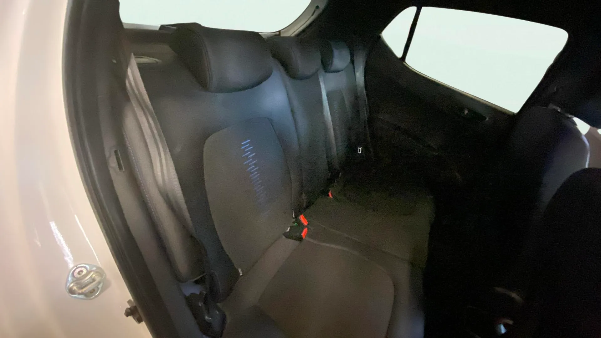 Hyundai i10 1.0 Go! - foto 12