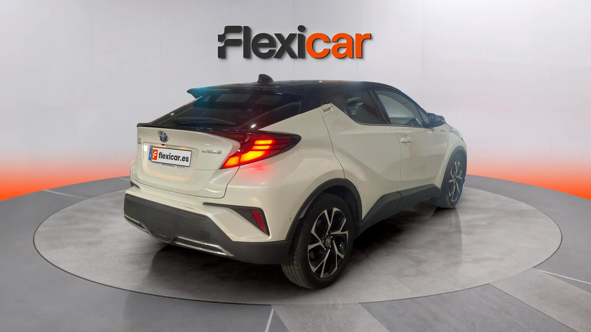 Toyota C-HR 2.0 180H Advance - foto 6