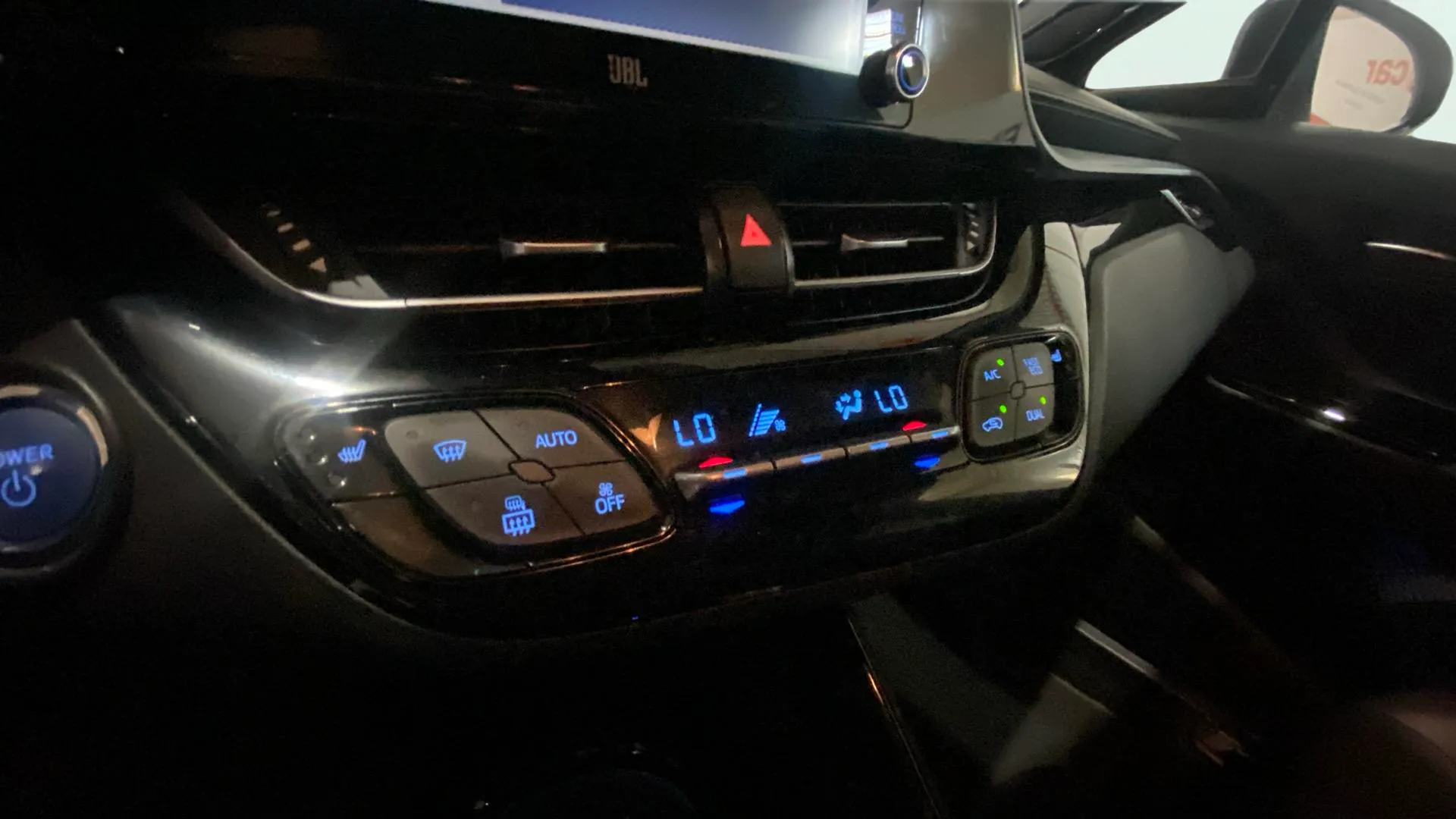 Toyota C-HR 2.0 180H Advance - foto 11