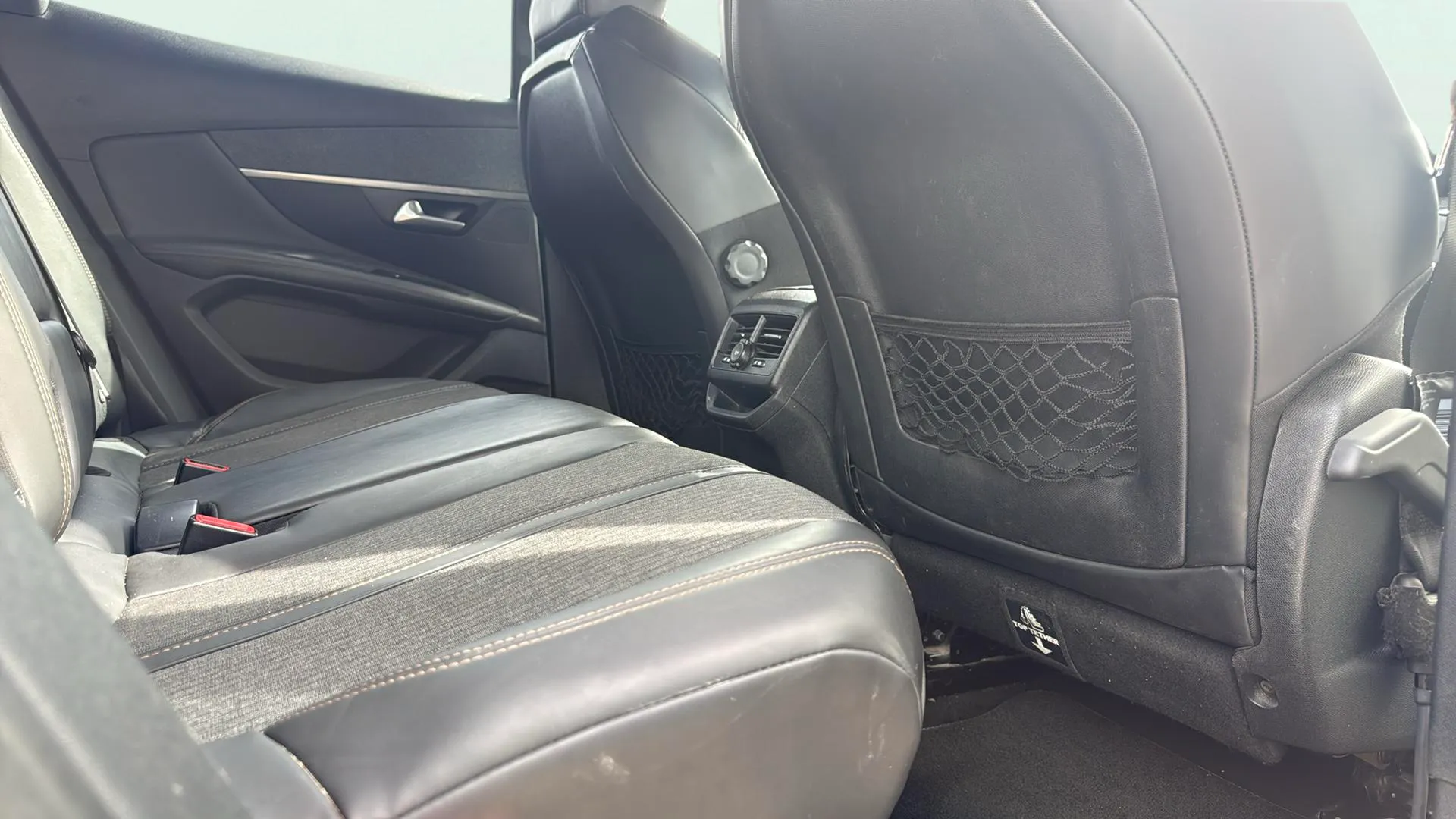 Peugeot 3008 1.6BLUEHDI GT Line - foto 21