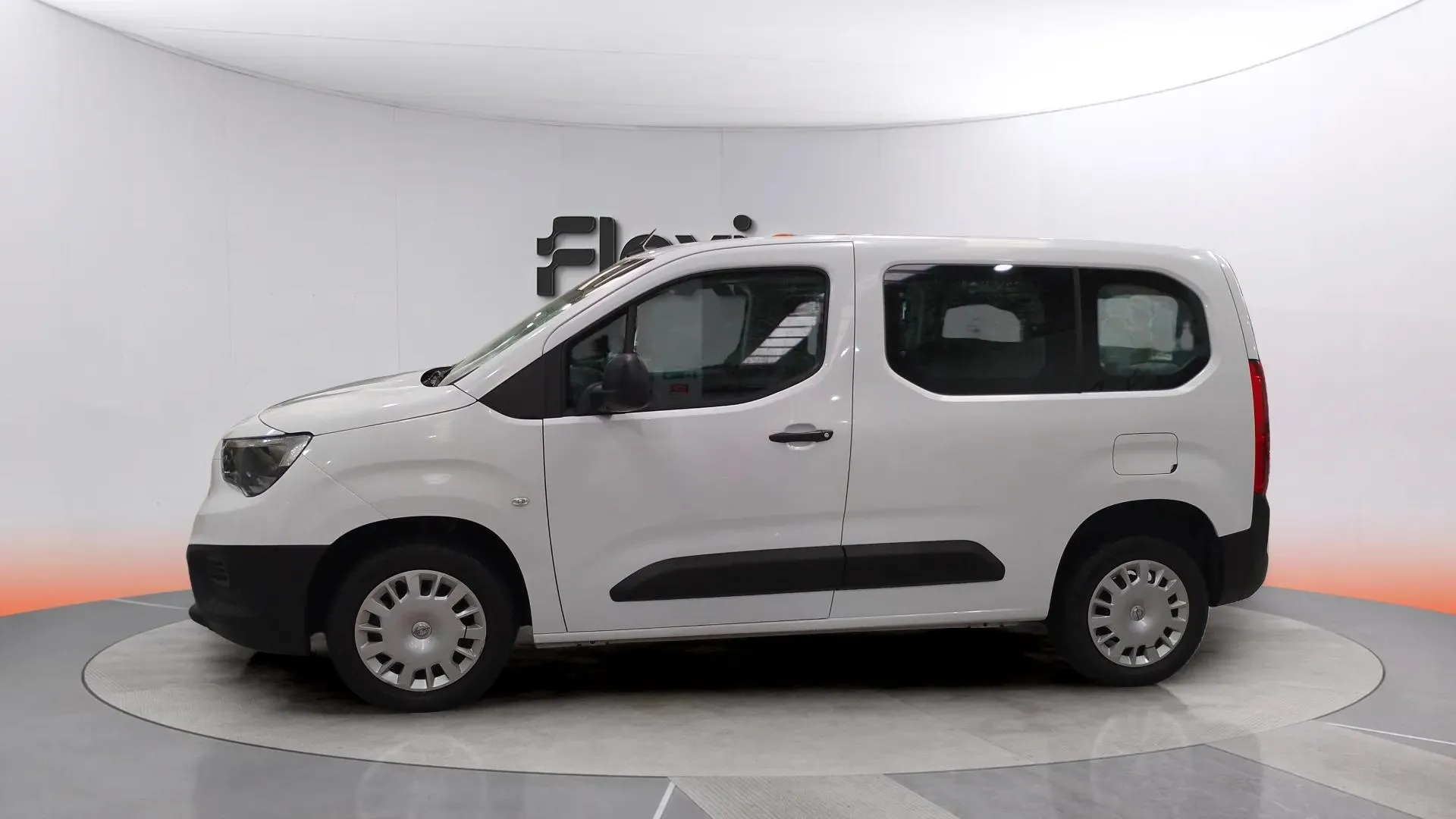 Opel Combo 1.5 TD Edition XL - foto 9