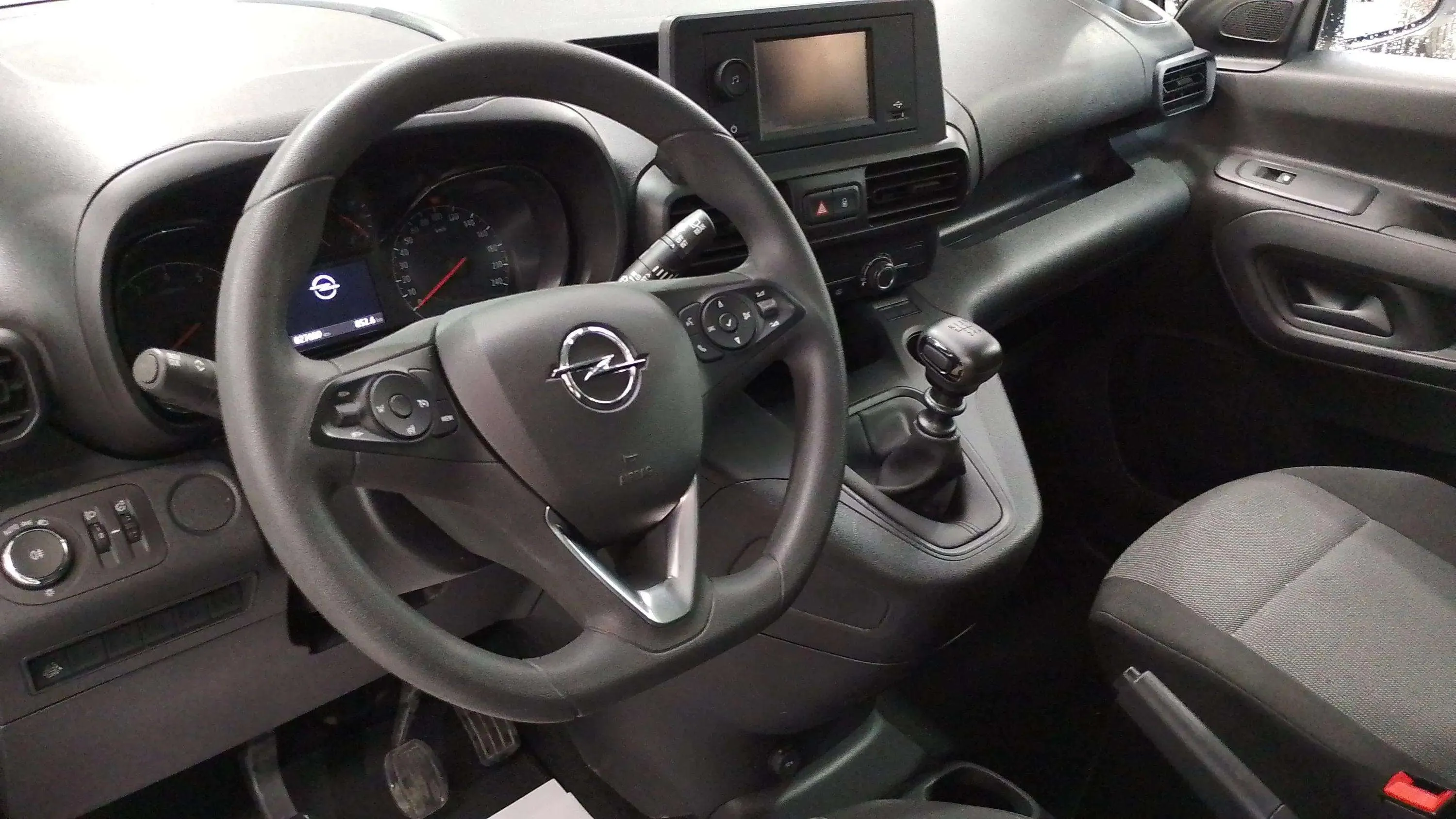 Opel Combo 1.5 TD Edition XL - foto 18
