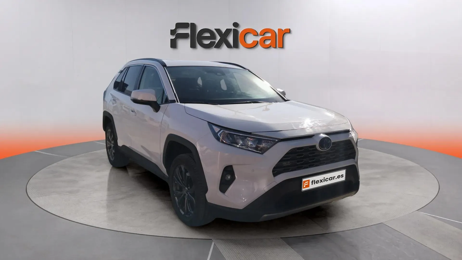 Toyota RAV4 2.5l 220H Advance