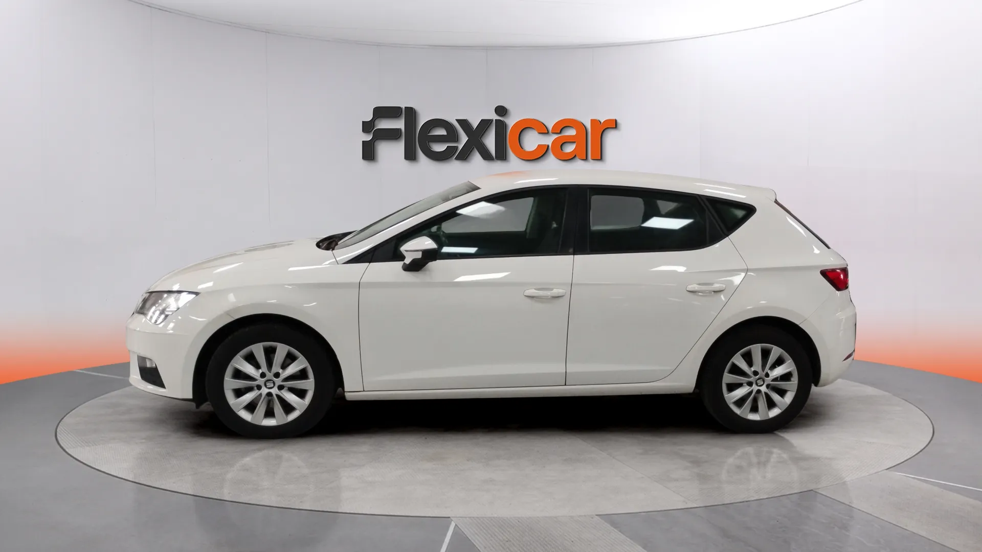 SEAT León 1.6 TDI Style - foto 4