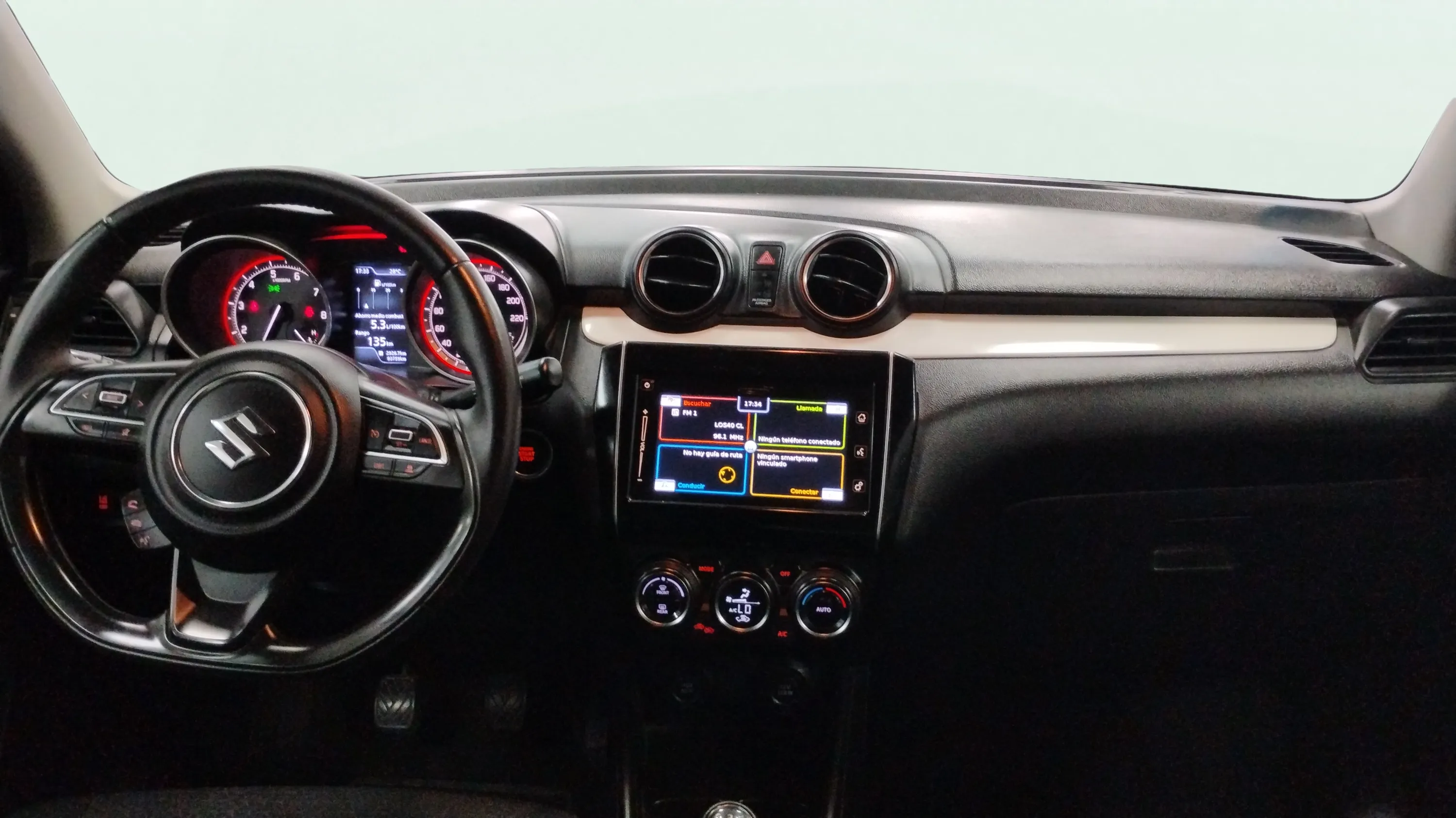 Suzuki Swift 1.2 GLE Mild Hybrid - foto 12