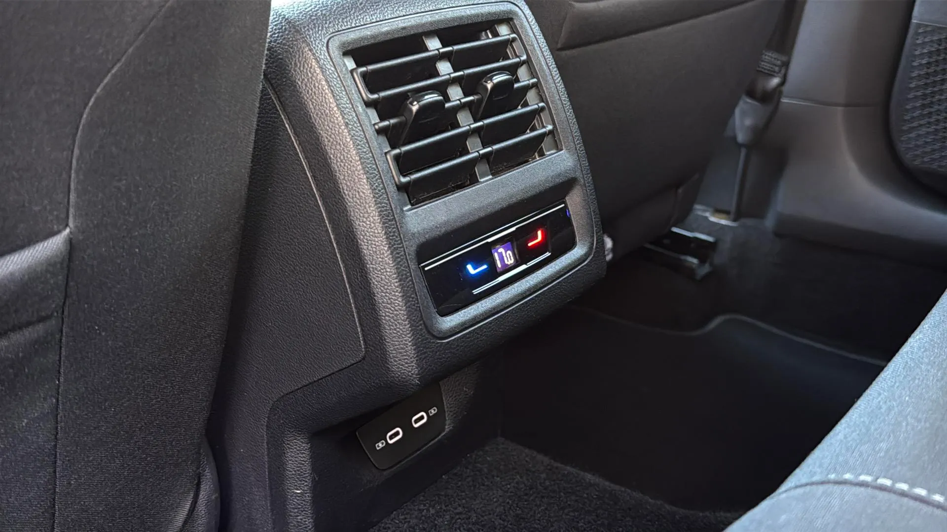 Volkswagen Golf Style 2.0 TDI DSG - foto 29