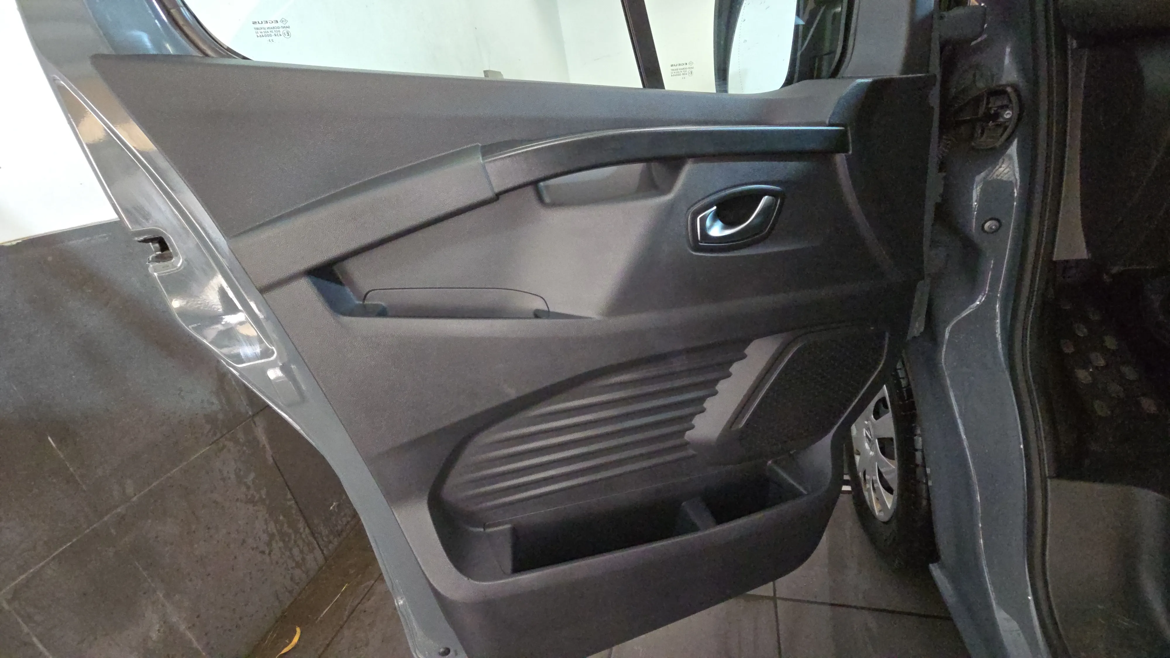 Nissan Primastar Combi 6 2.0dCi L1H1 1T Acenta - foto 14