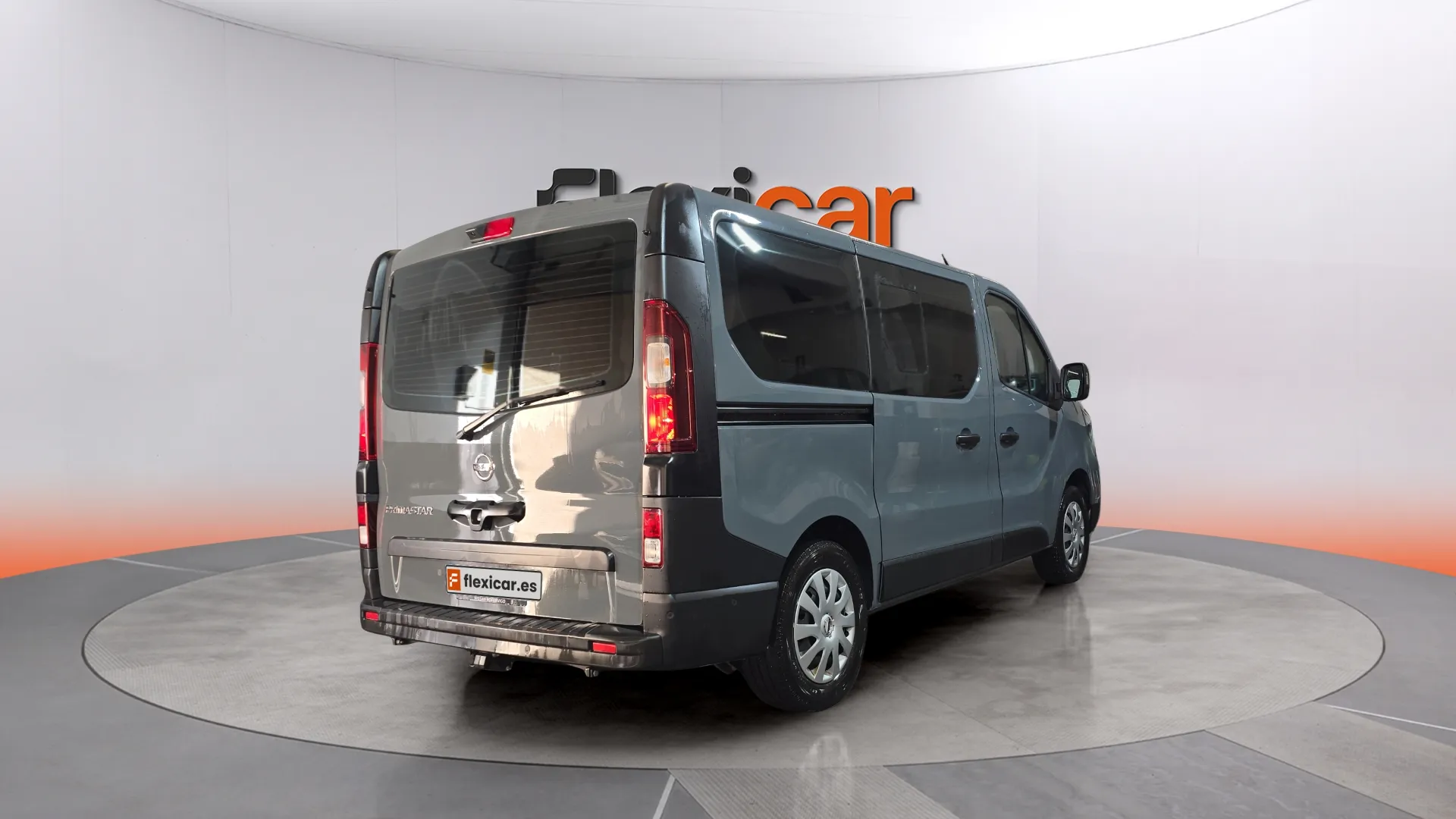 Nissan Primastar Combi 6 2.0dCi L1H1 1T Acenta - foto 4