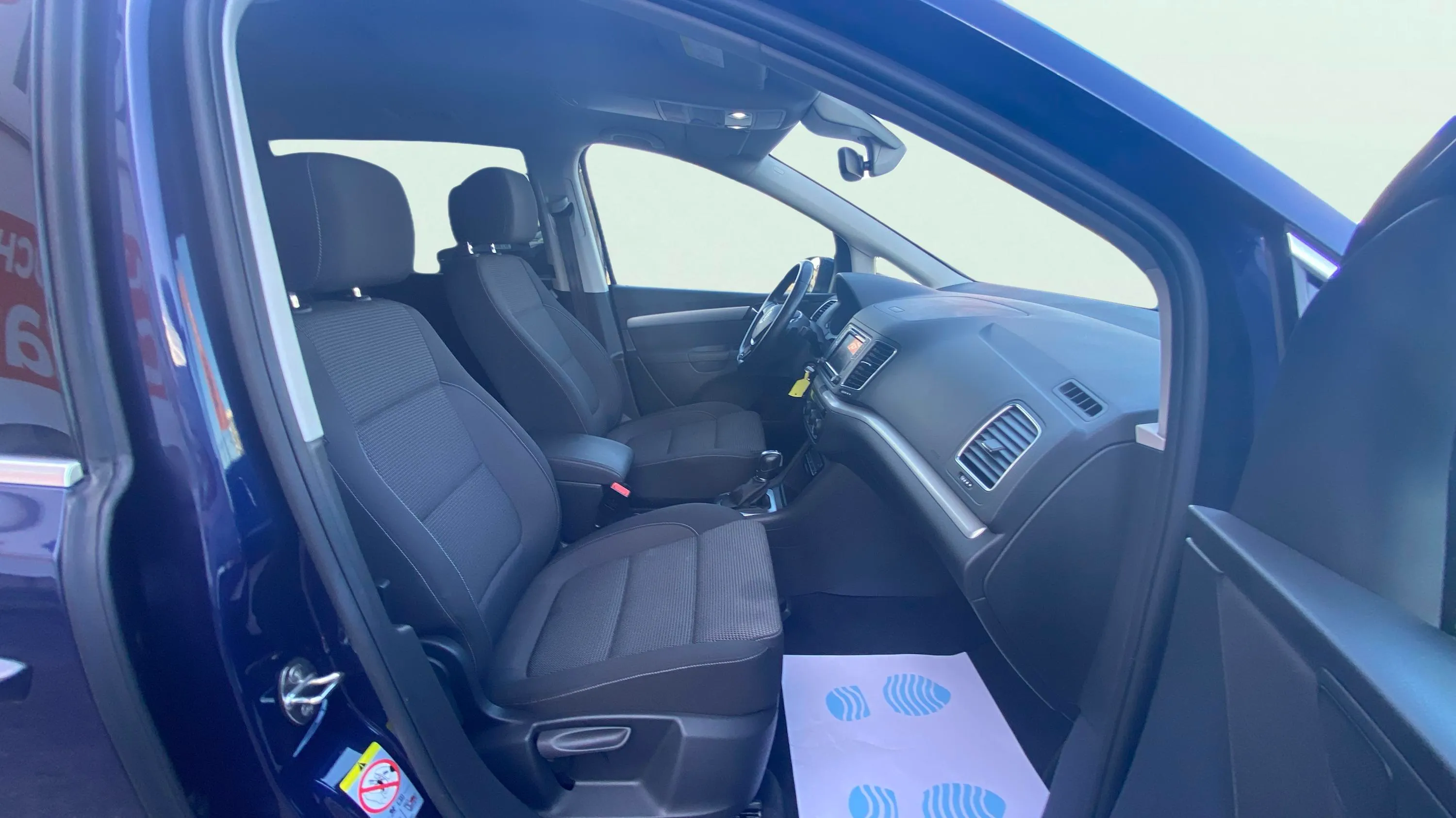 Volkswagen Sharan Advance 2.0 TDI DSG - foto 16