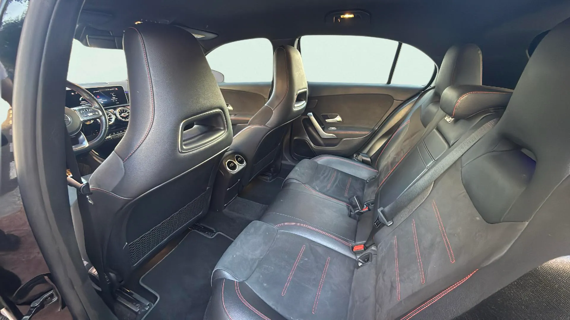 Mercedes-Benz Clase A A 200 d 4MATIC - foto 16