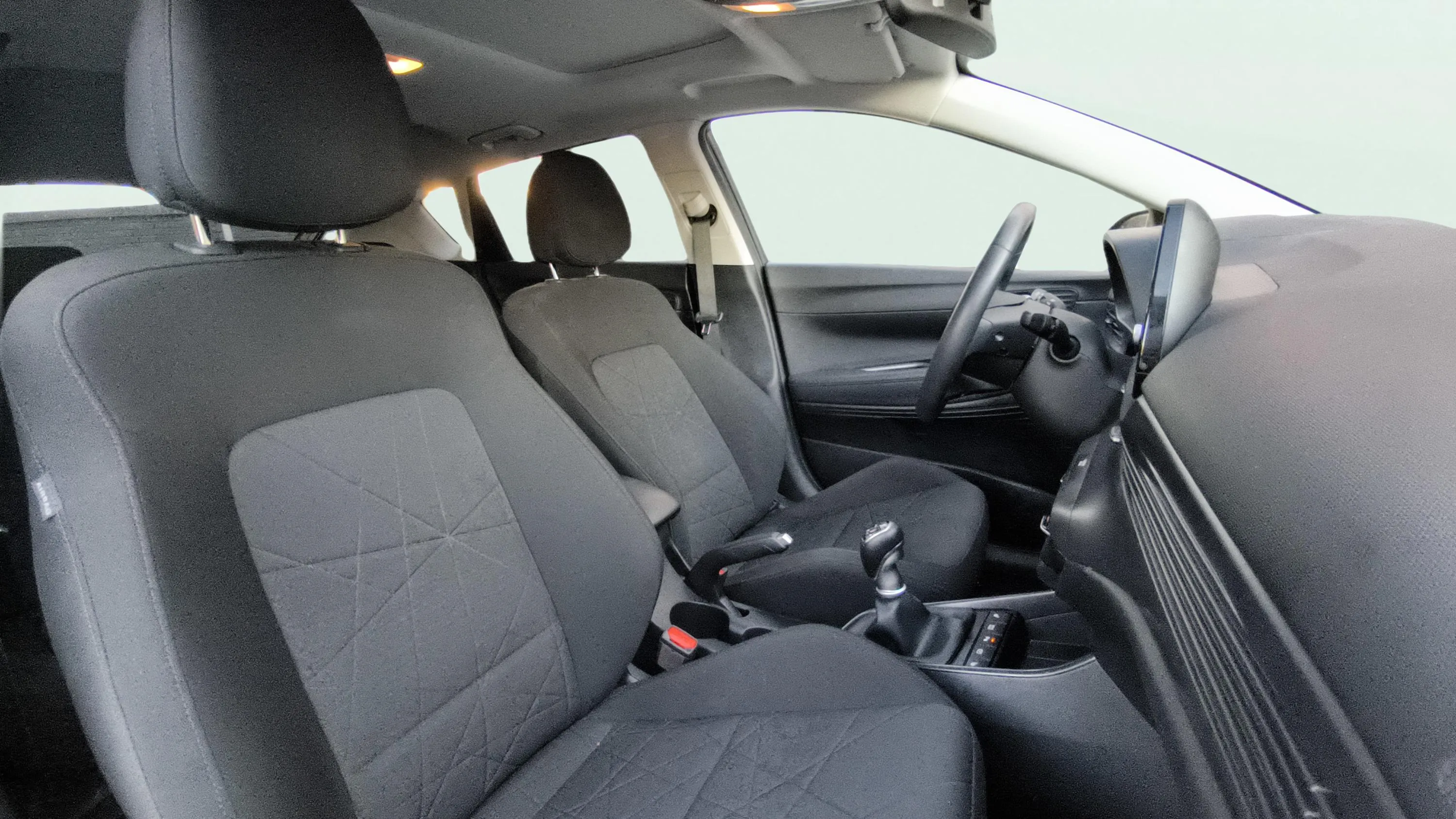 Hyundai Bayon 1.0 T-GDi 48V Essence - foto 14