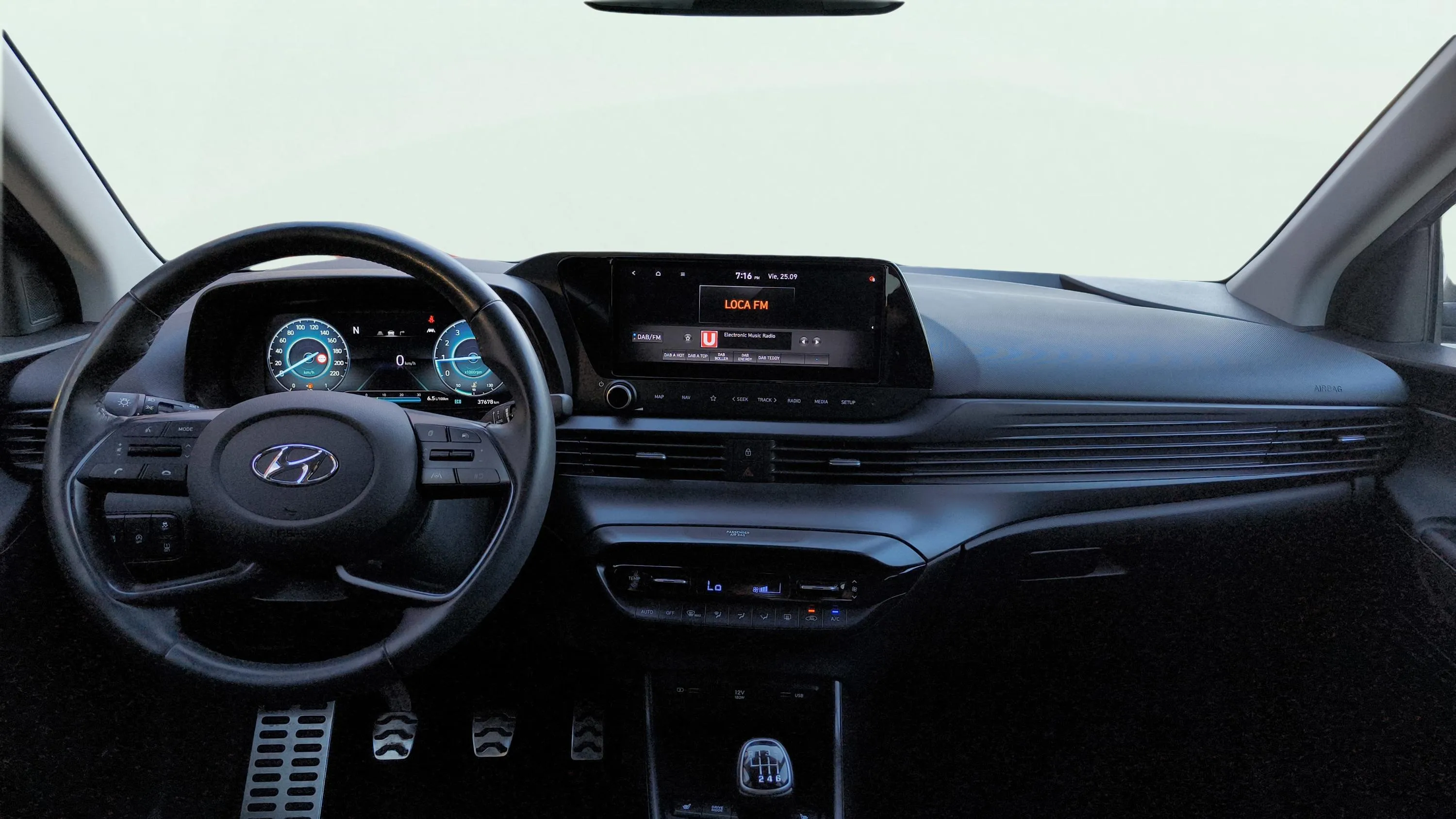 Hyundai Bayon 1.0 T-GDi 48V Essence - foto 6