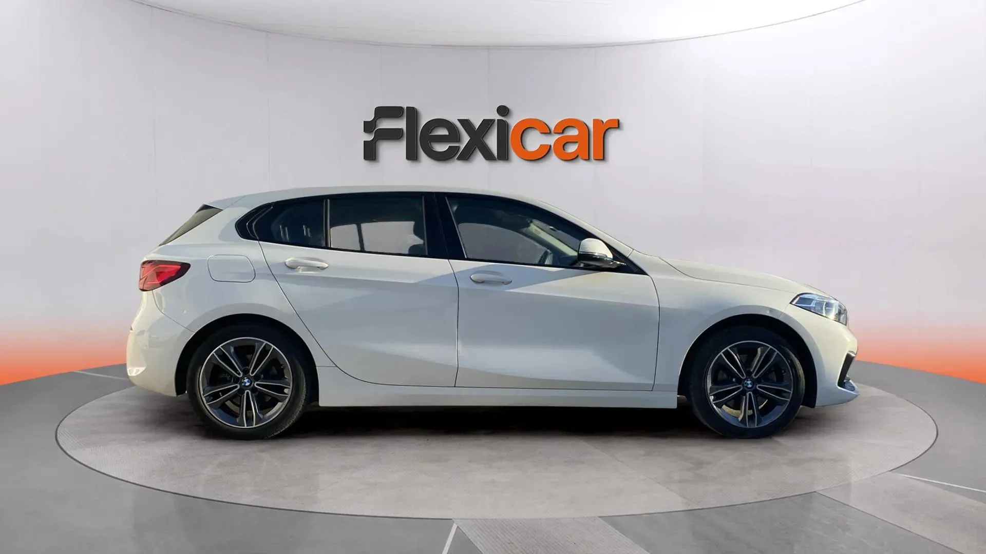 BMW Serie 1 118i - foto 8