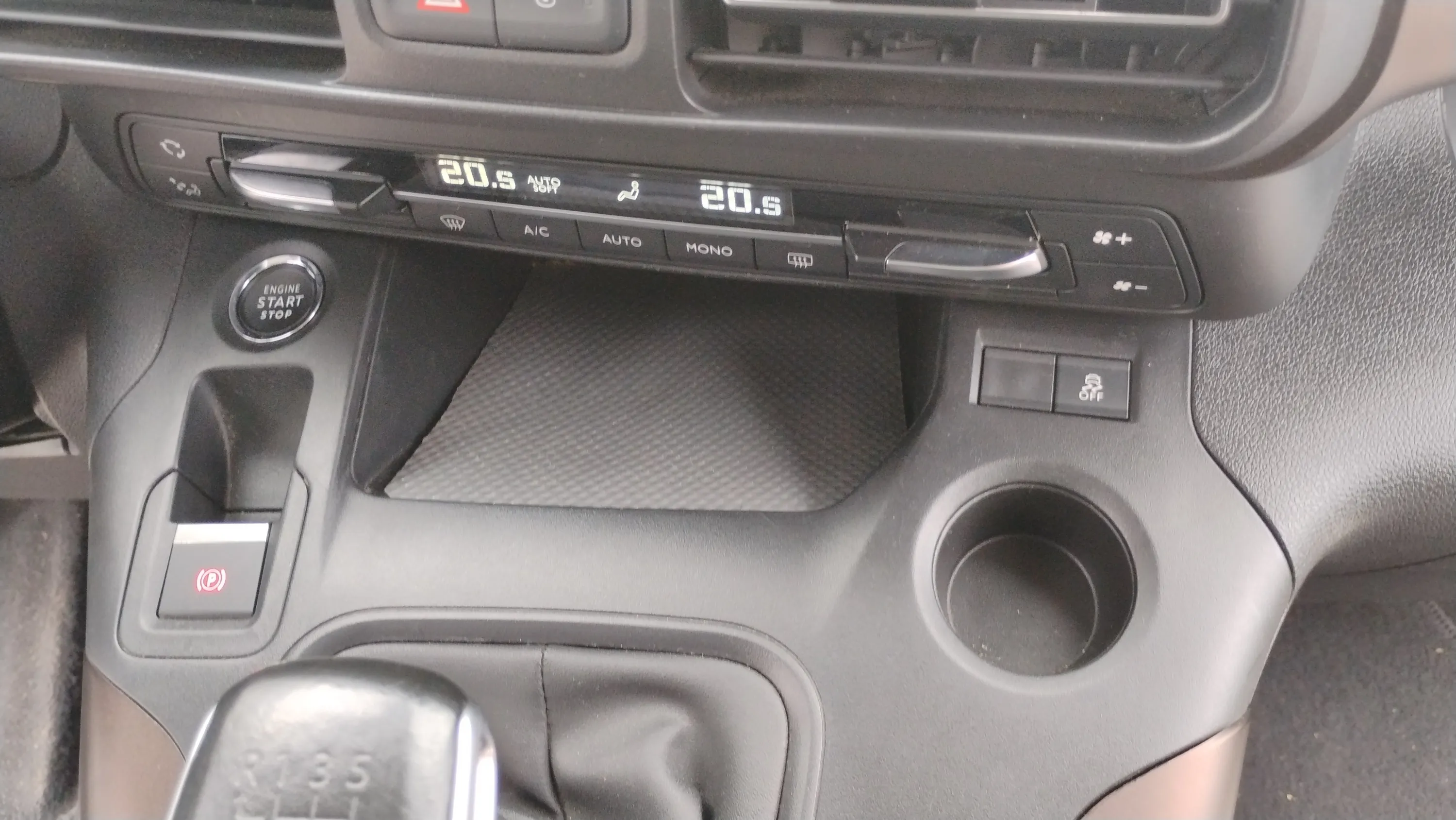 Peugeot Rifter GT Line Long PureTech - foto 11