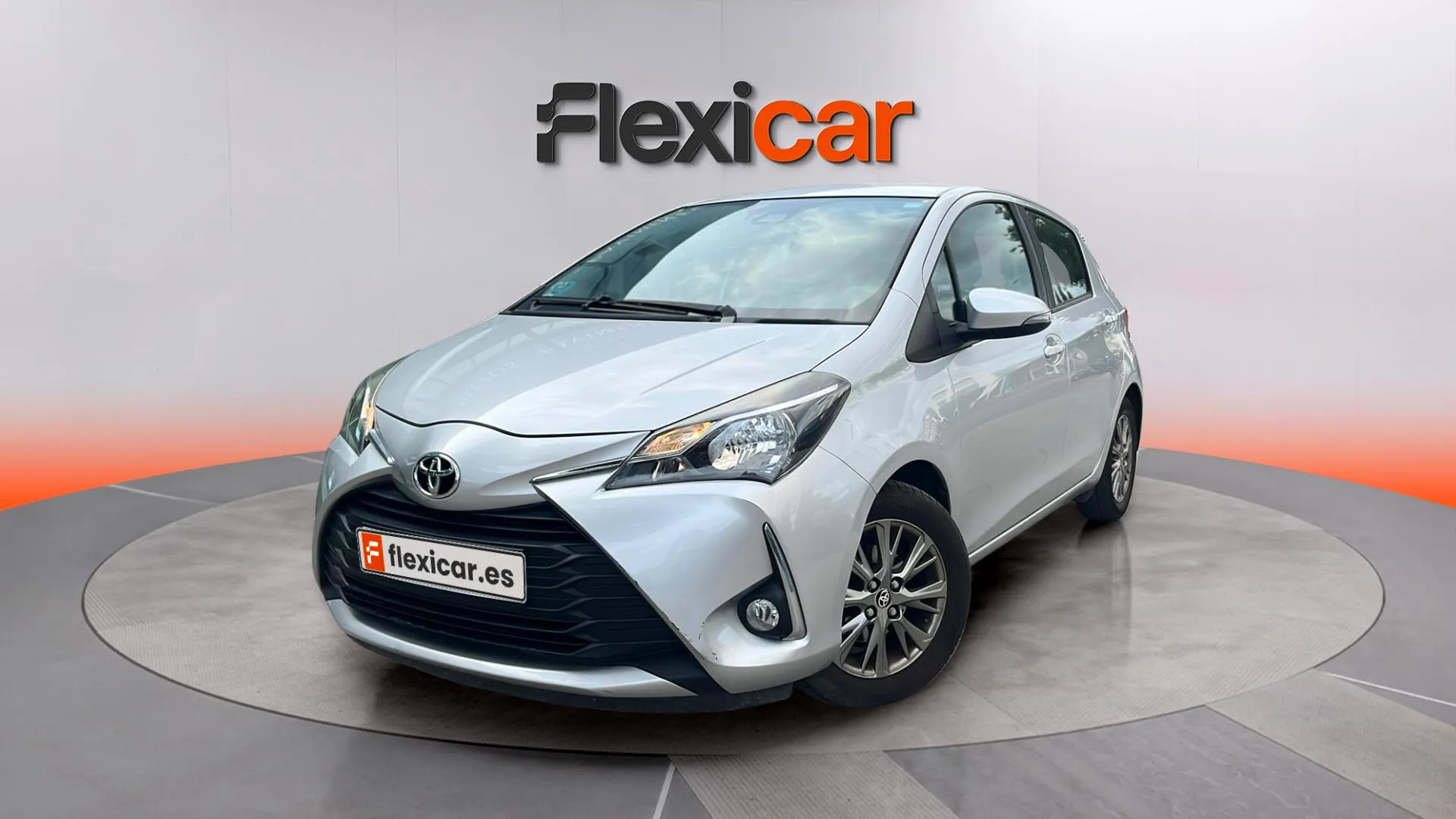Toyota Yaris 1.0 70 Active - foto 3
