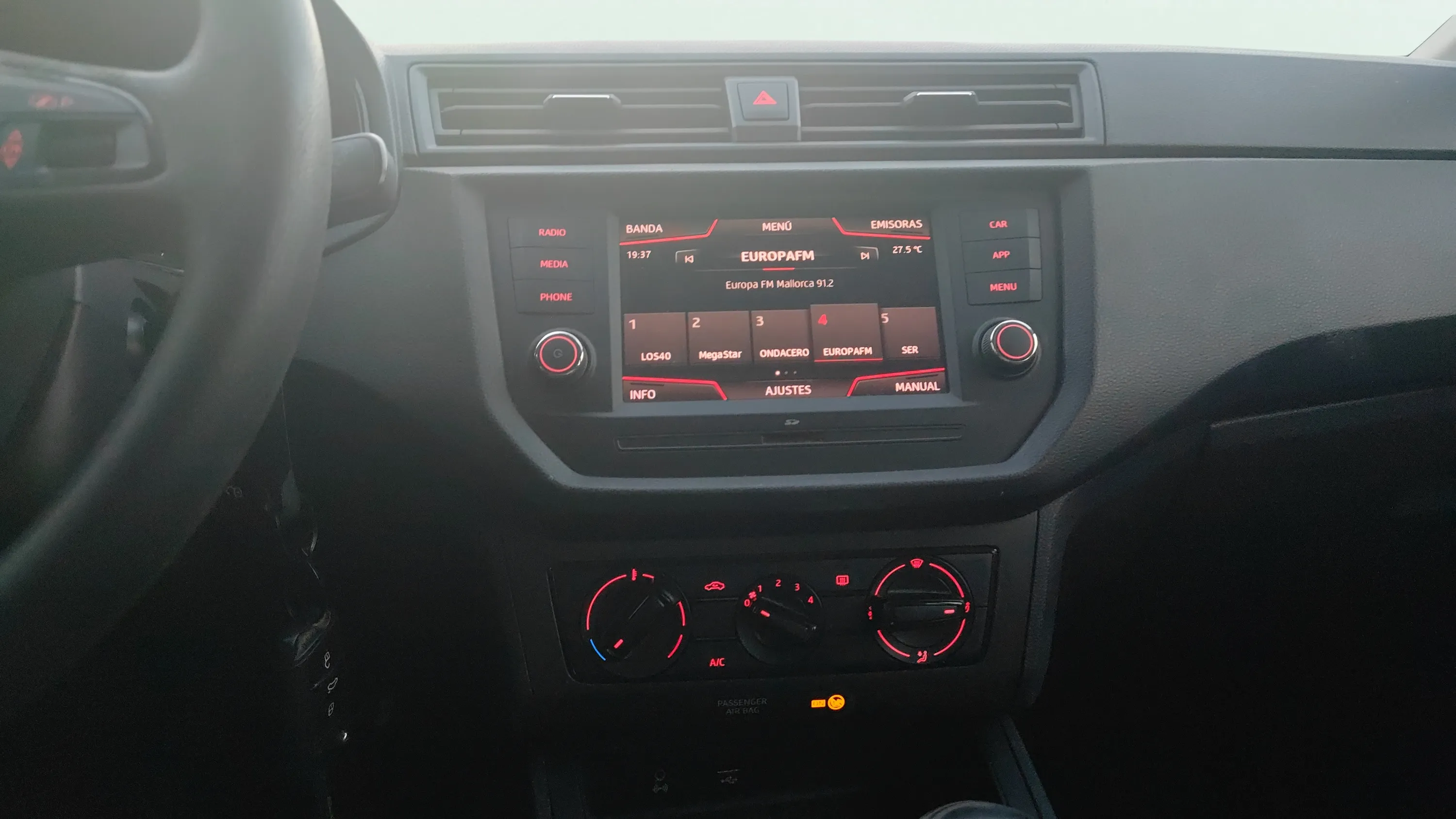 SEAT Ibiza 1.0 Reference - foto 12