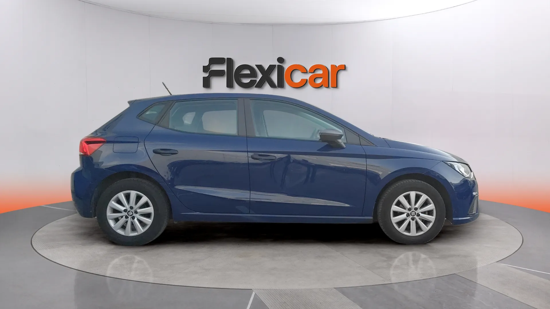 SEAT Ibiza 1.0 Reference - foto 8