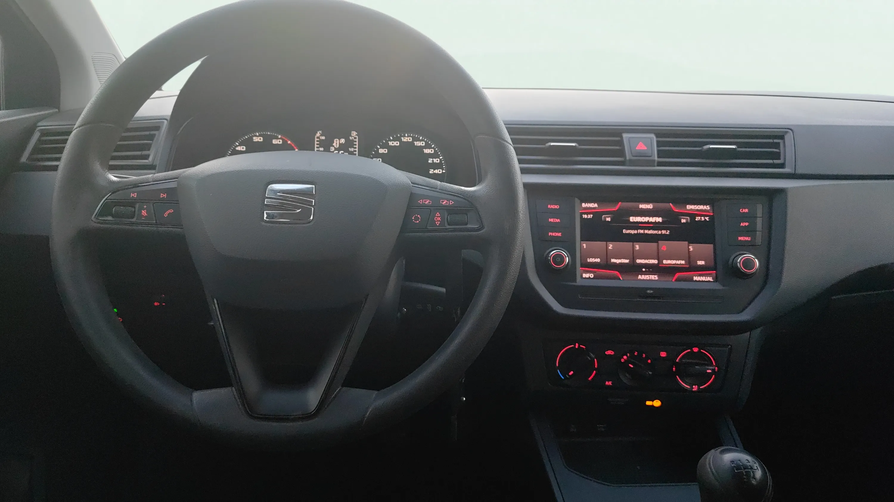 SEAT Ibiza 1.0 Reference - foto 9