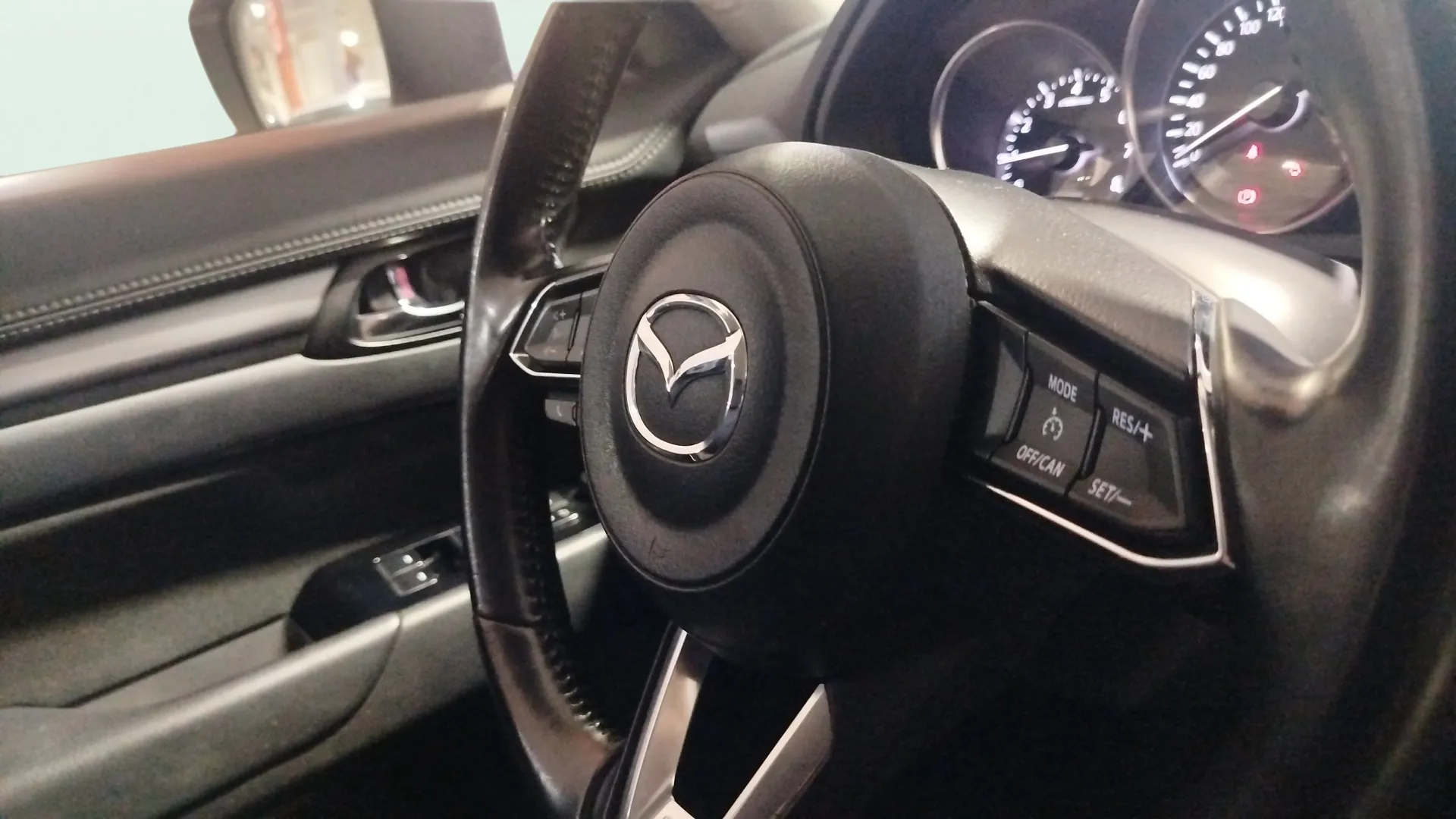 Mazda CX-5 2.0 G 2WD Evolution Navi - foto 24