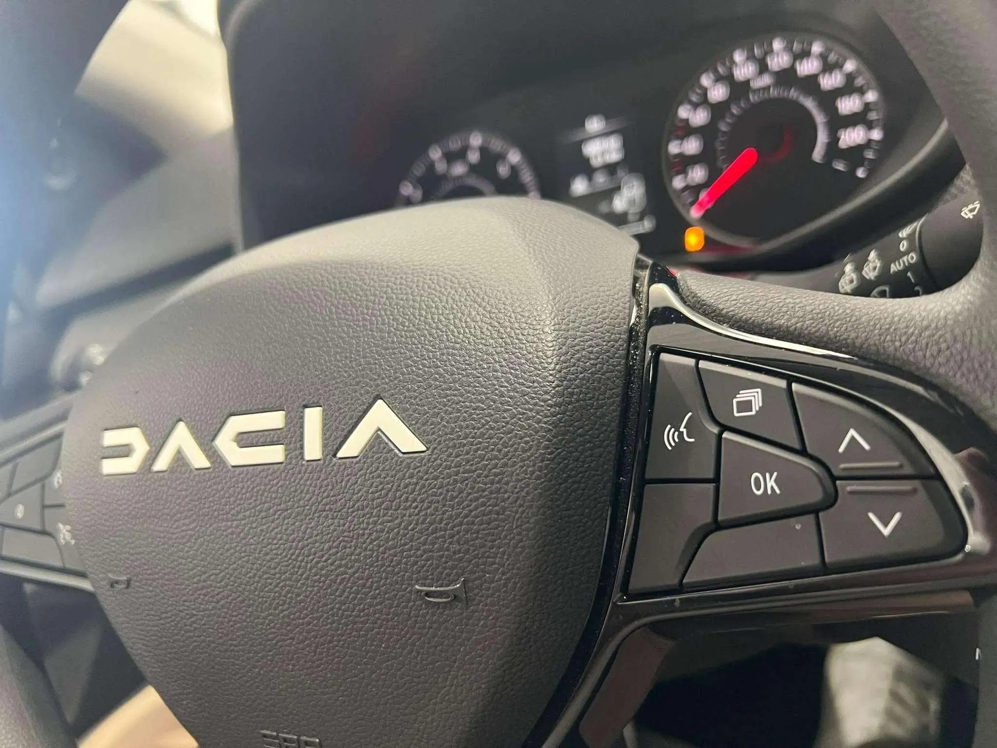 Dacia Sandero Essential ECO-G - foto 18