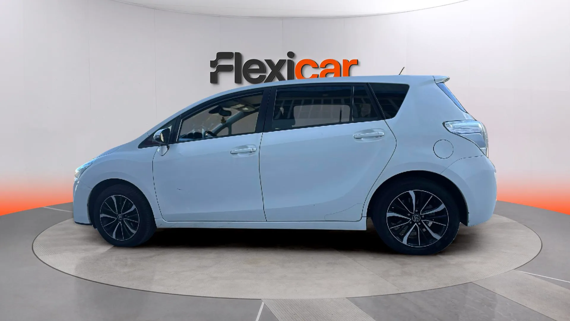 Toyota Verso 1.6 130 Advance 7 plazas - foto 5