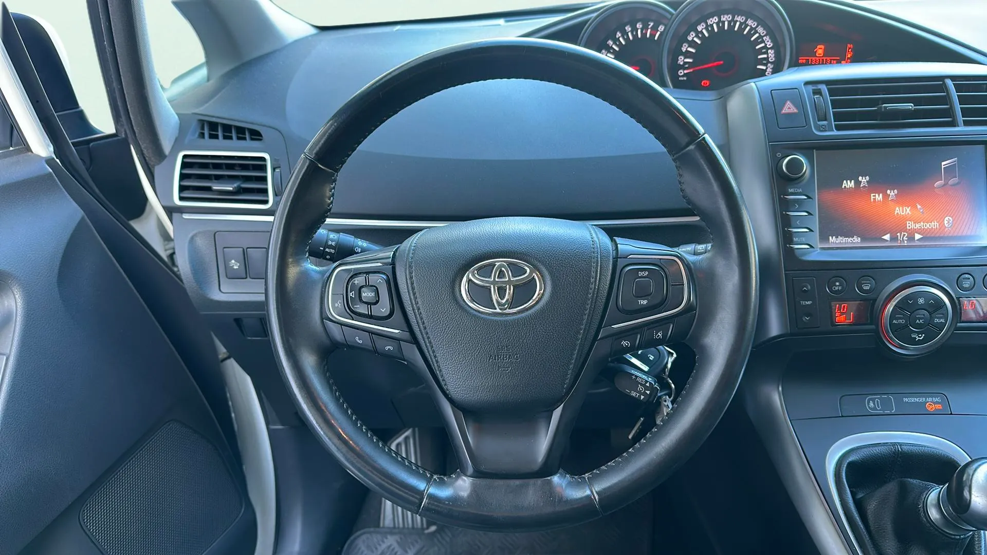 Toyota Verso 1.6 130 Advance 7 plazas - foto 13