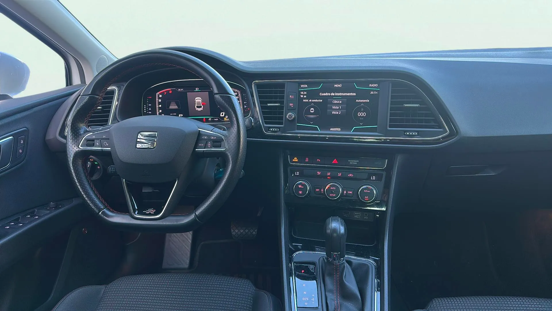 SEAT León 1.5 TSI DSG-7 FR Ed - foto 11