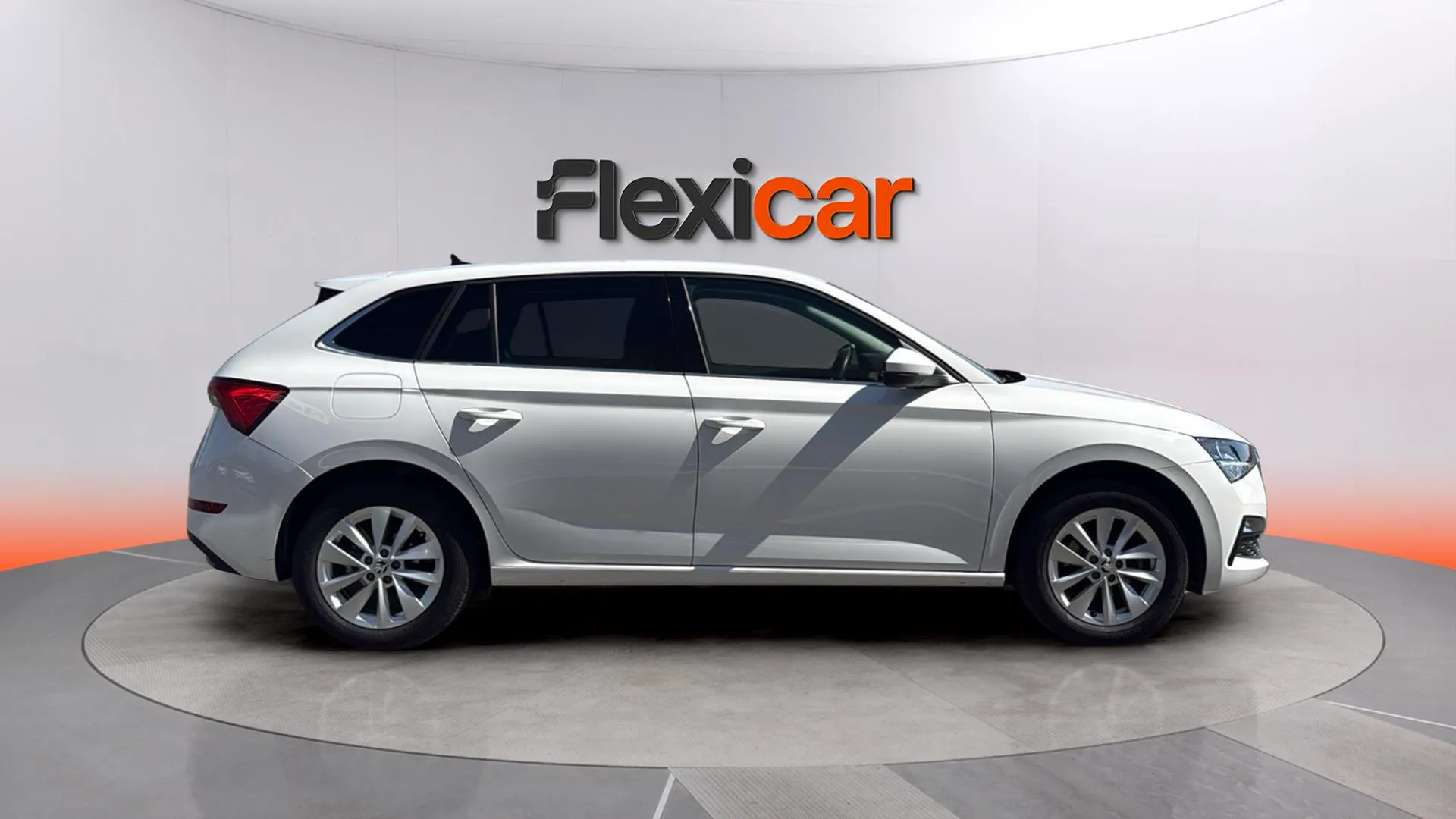 Škoda Scala 1.0 TSI Ambition - foto 8