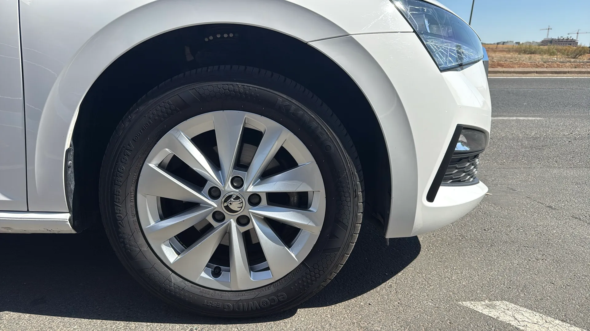 Škoda Scala 1.0 TSI Ambition - foto 9