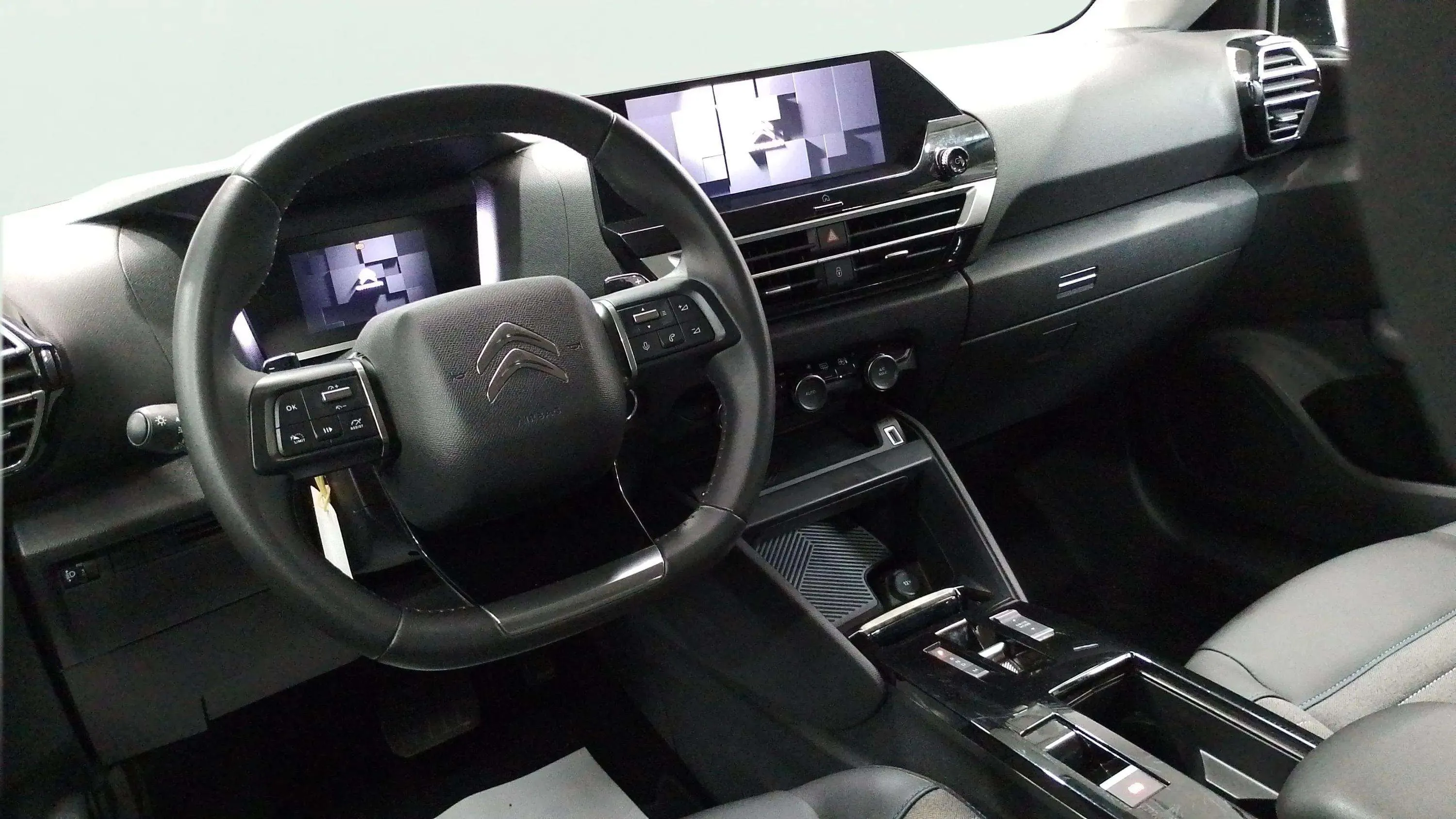 Citroën C4 Hybrid 136 e-DCS6 Plus - foto 17