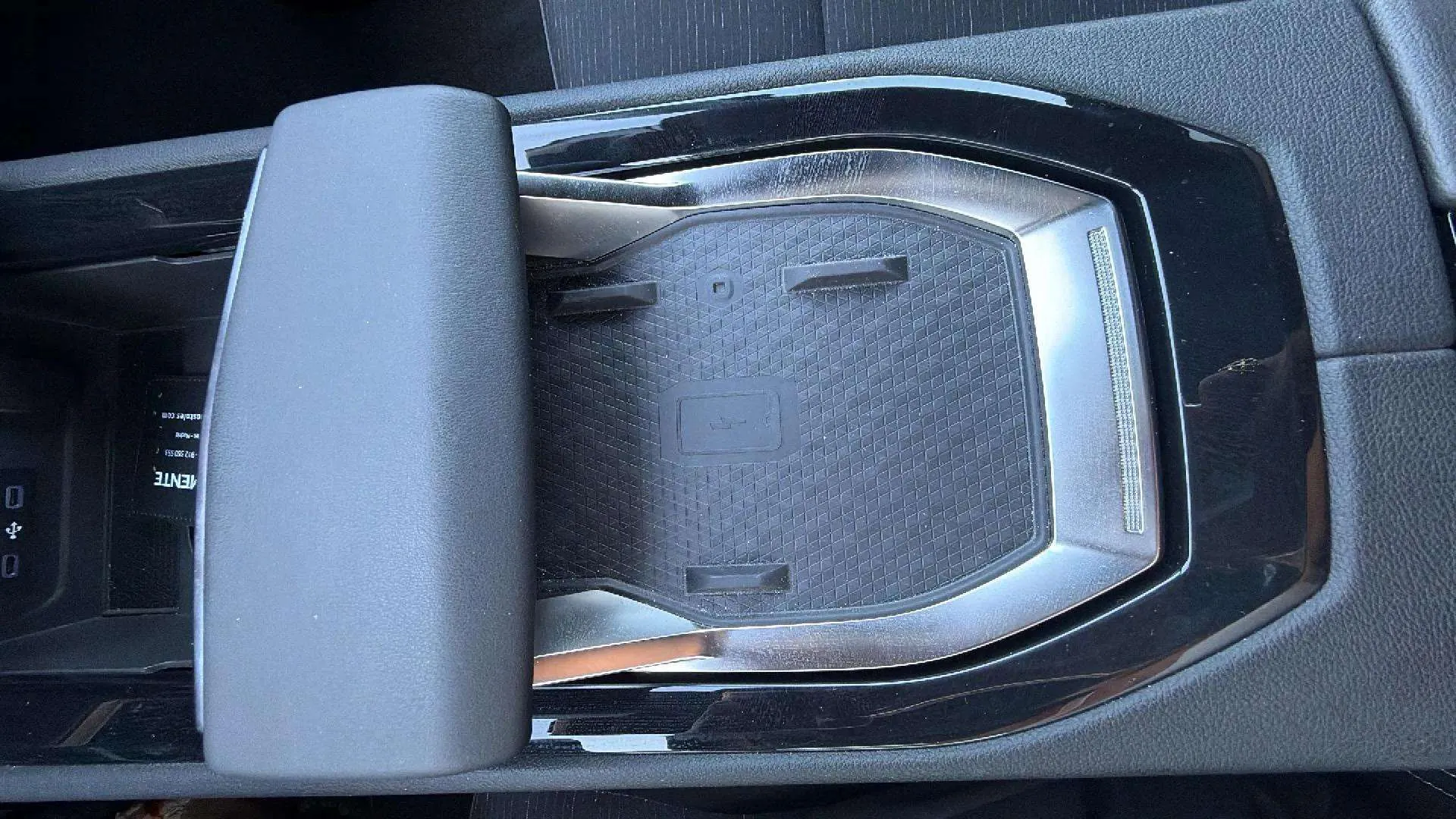 Renault Austral Techno E-Tech Full Hybrid - foto 32