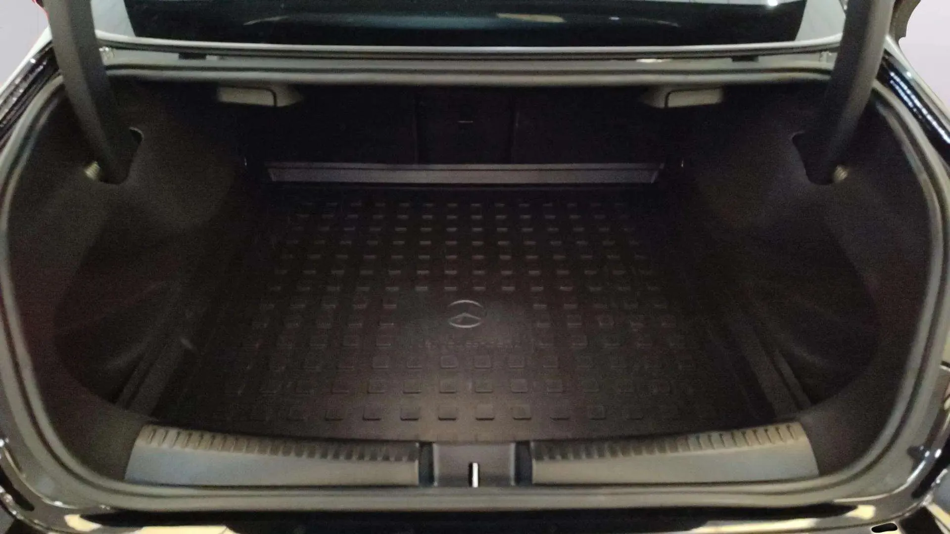 Mercedes-Benz CLA 200 - foto 26