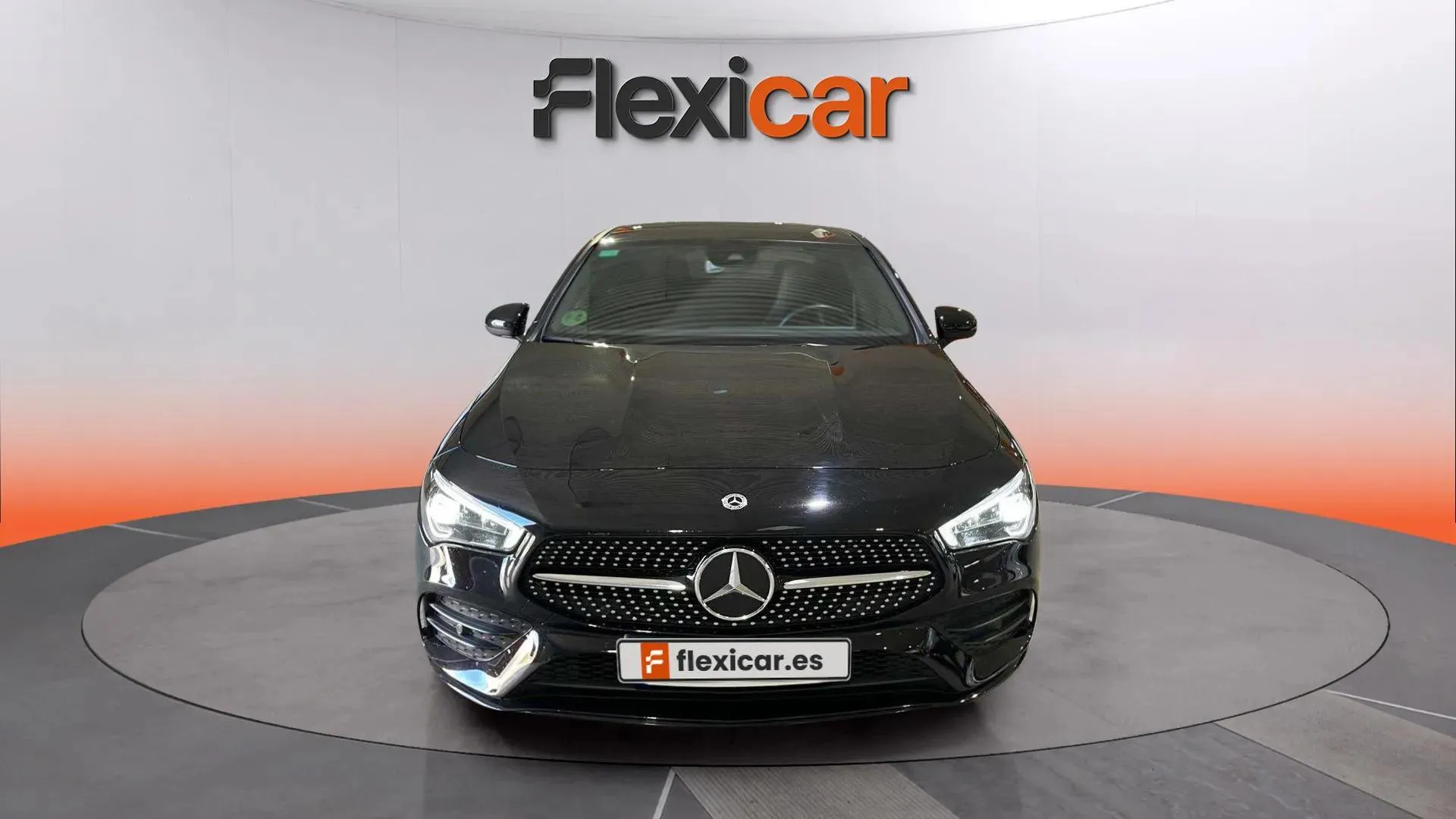 Mercedes-Benz CLA 200 - foto 2