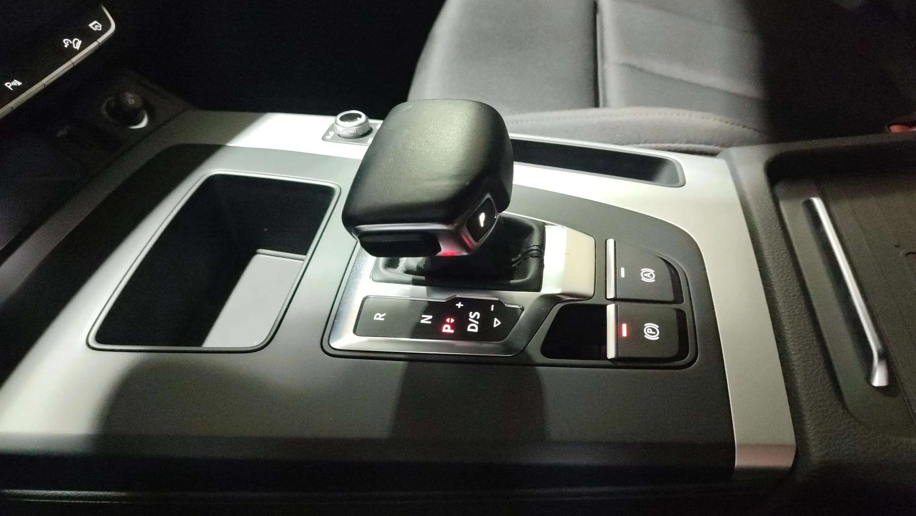 Audi Q5 S line 35 TDI S tronic - foto 18
