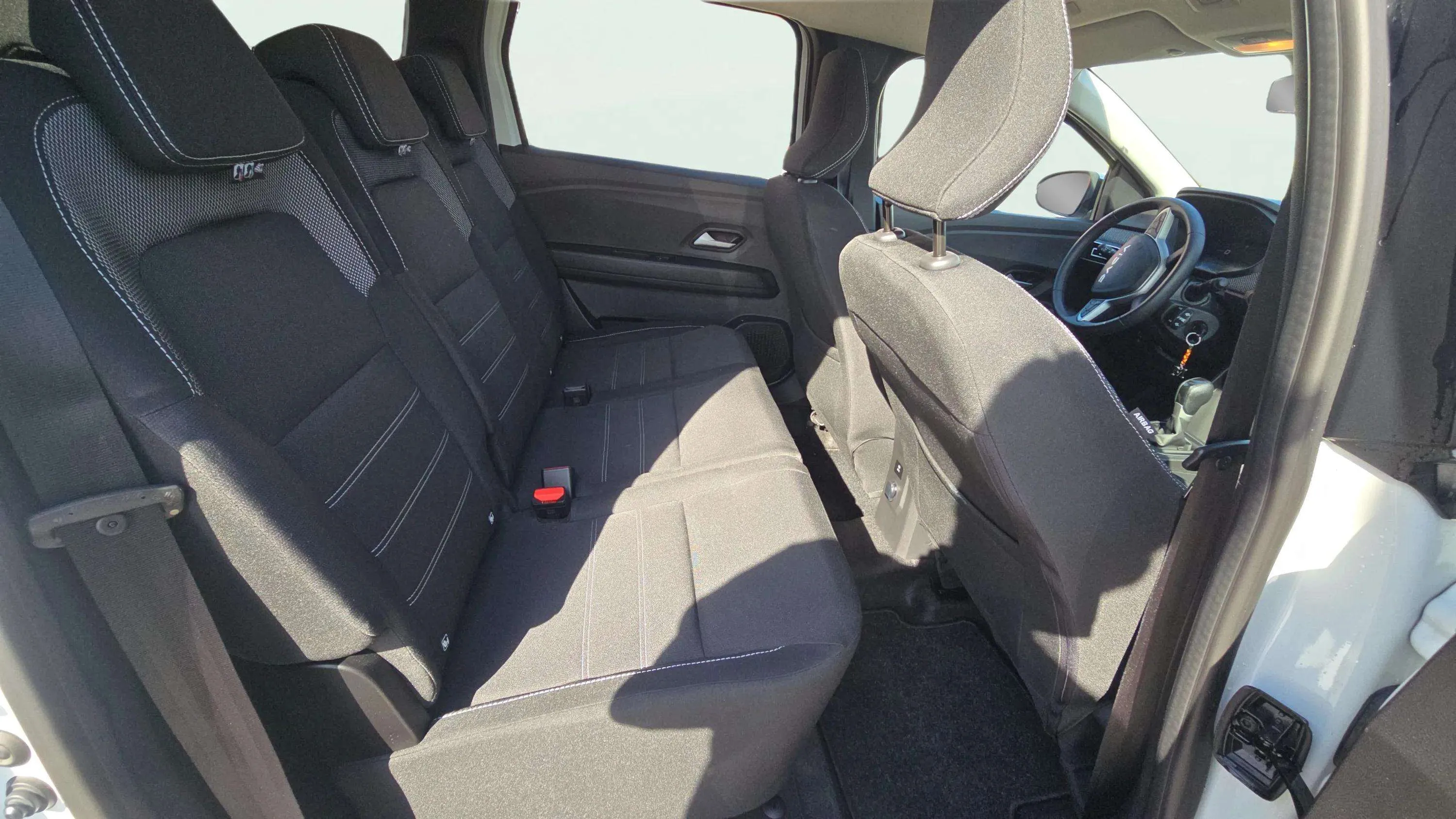 Dacia Jogger Expression Hybrid 5 plazas - foto 16