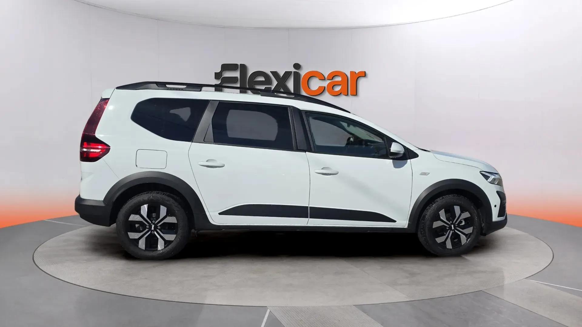 Dacia Jogger Expression Hybrid 5 plazas - foto 8
