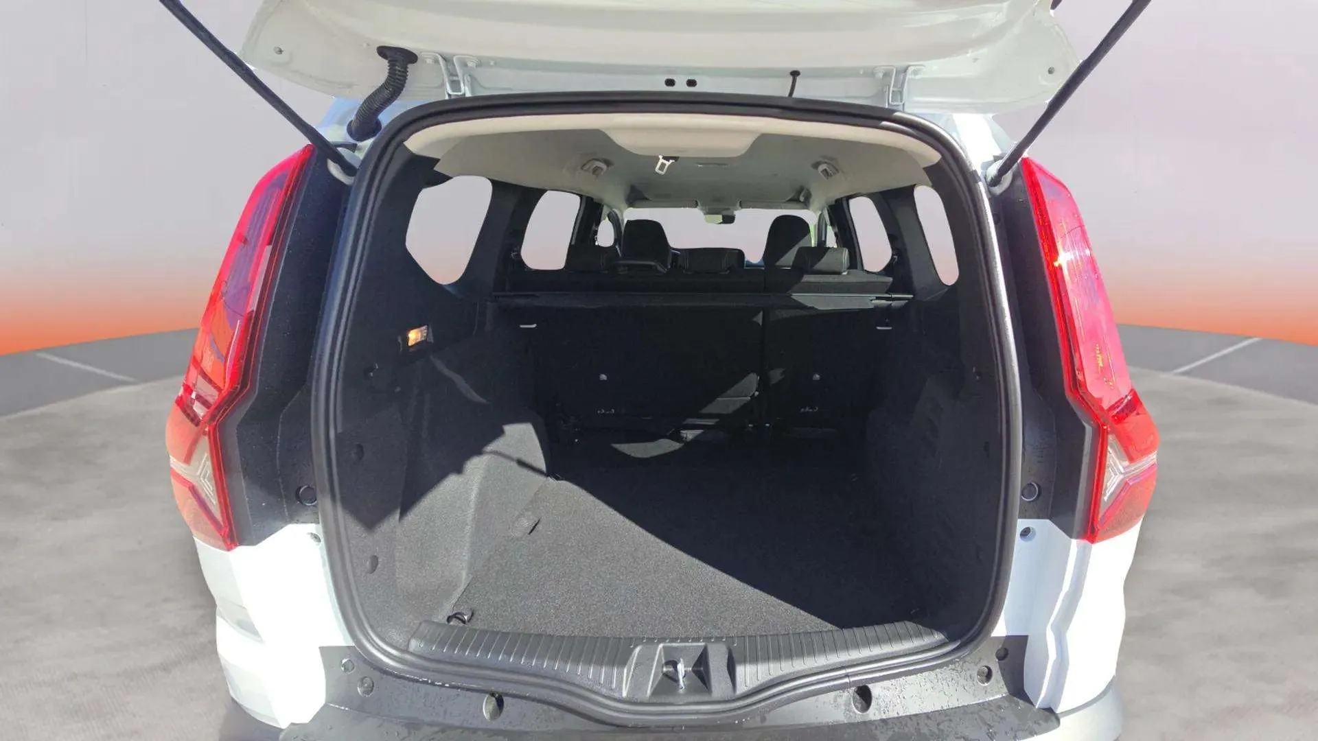 Dacia Jogger Expression Hybrid 5 plazas - foto 9