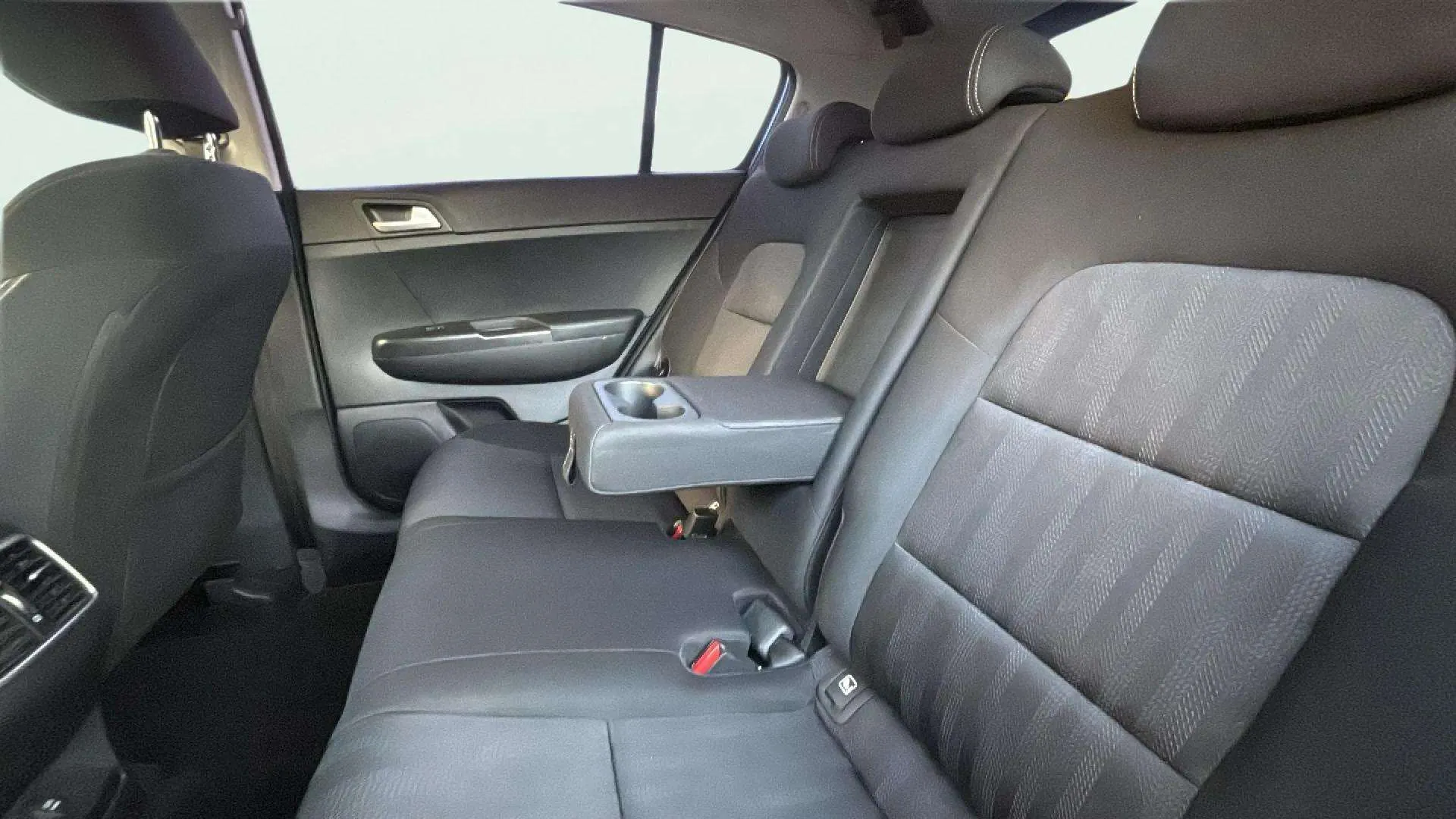 Kia Sportage 1.6 GDi Concept 4x2 - foto 26