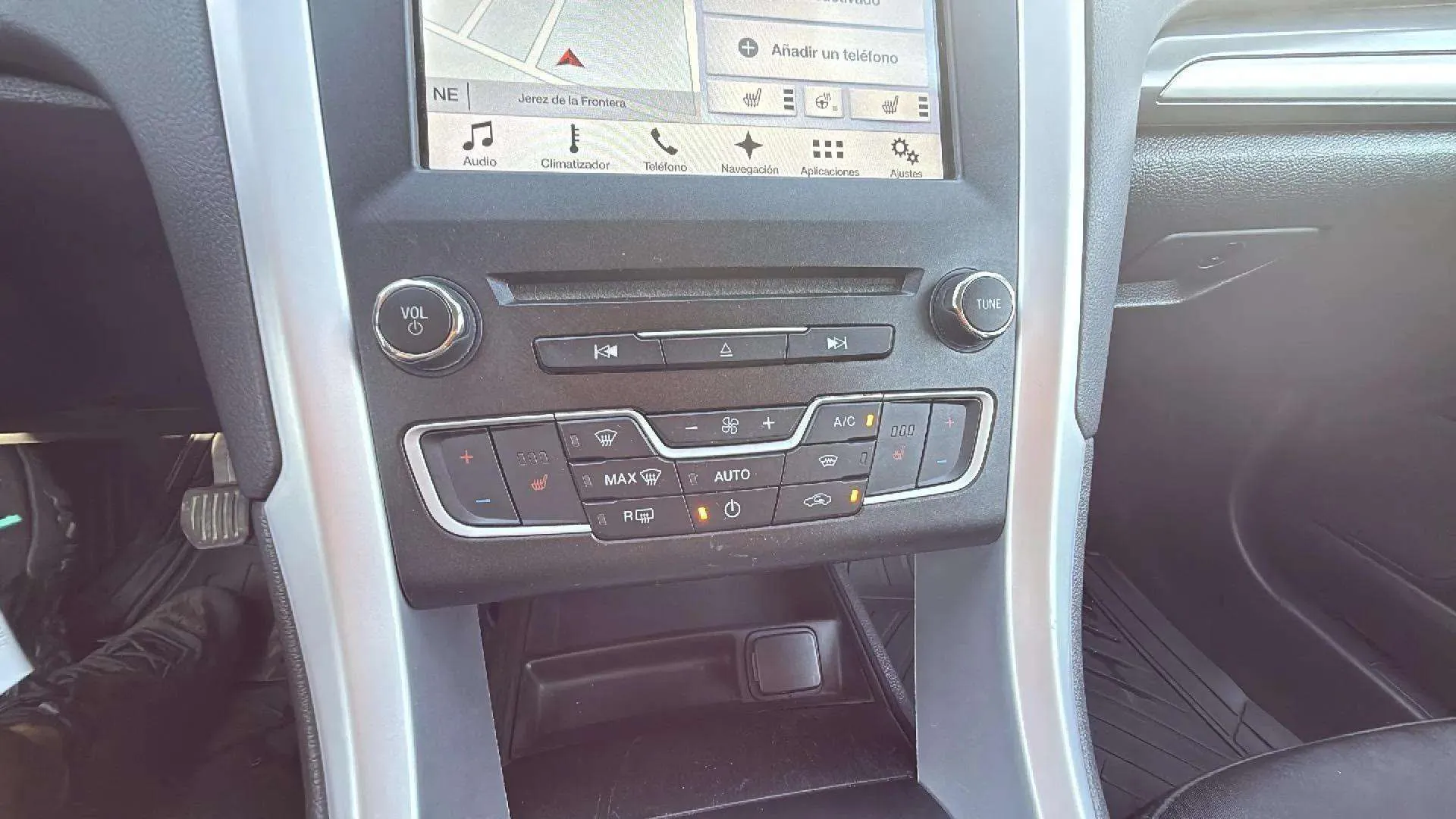 Ford Mondeo 1.5 TDCi Business SportBreak - foto 22