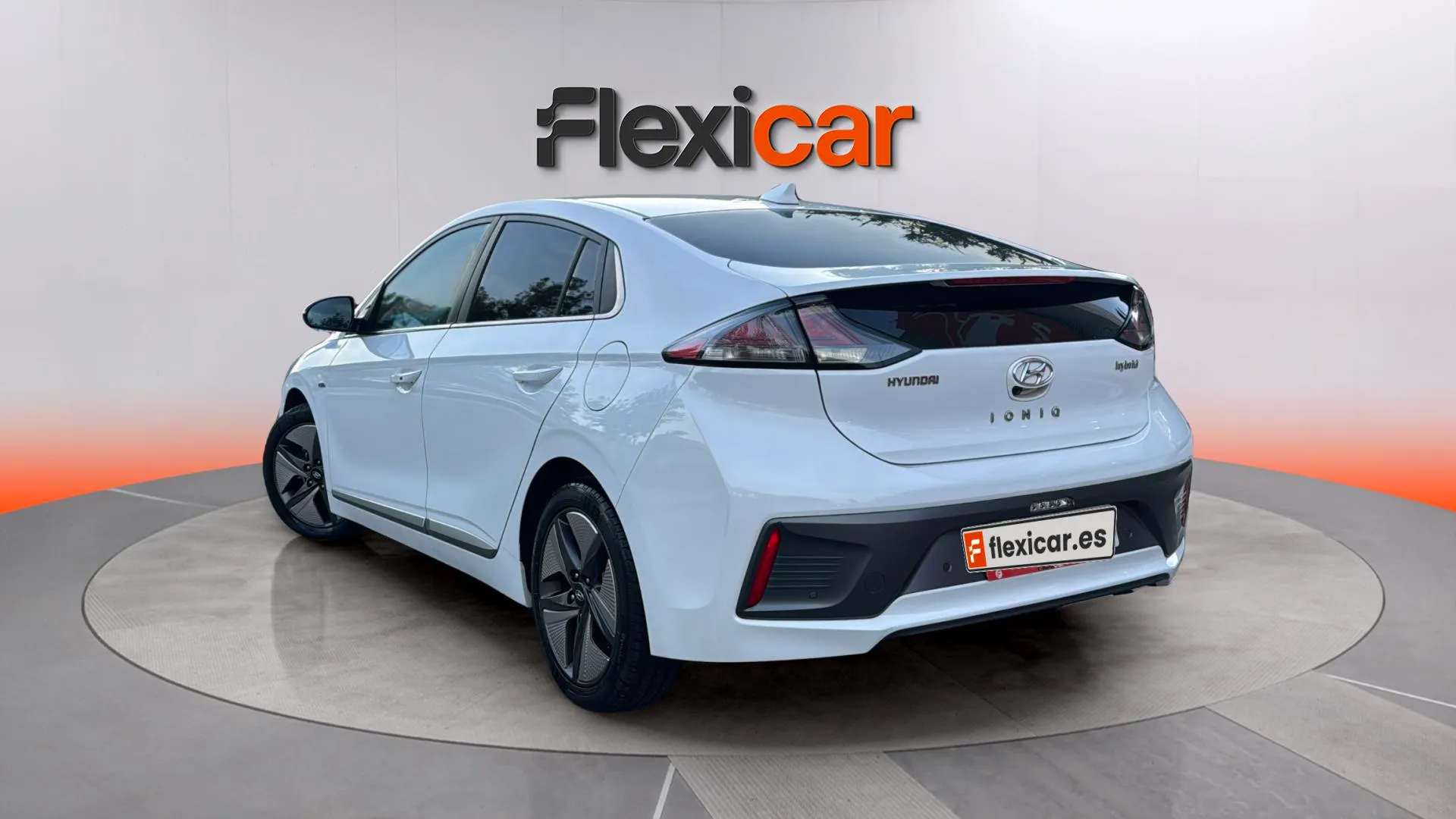 Hyundai Ioniq 1.6 GDI HEV Style DCT - foto 5