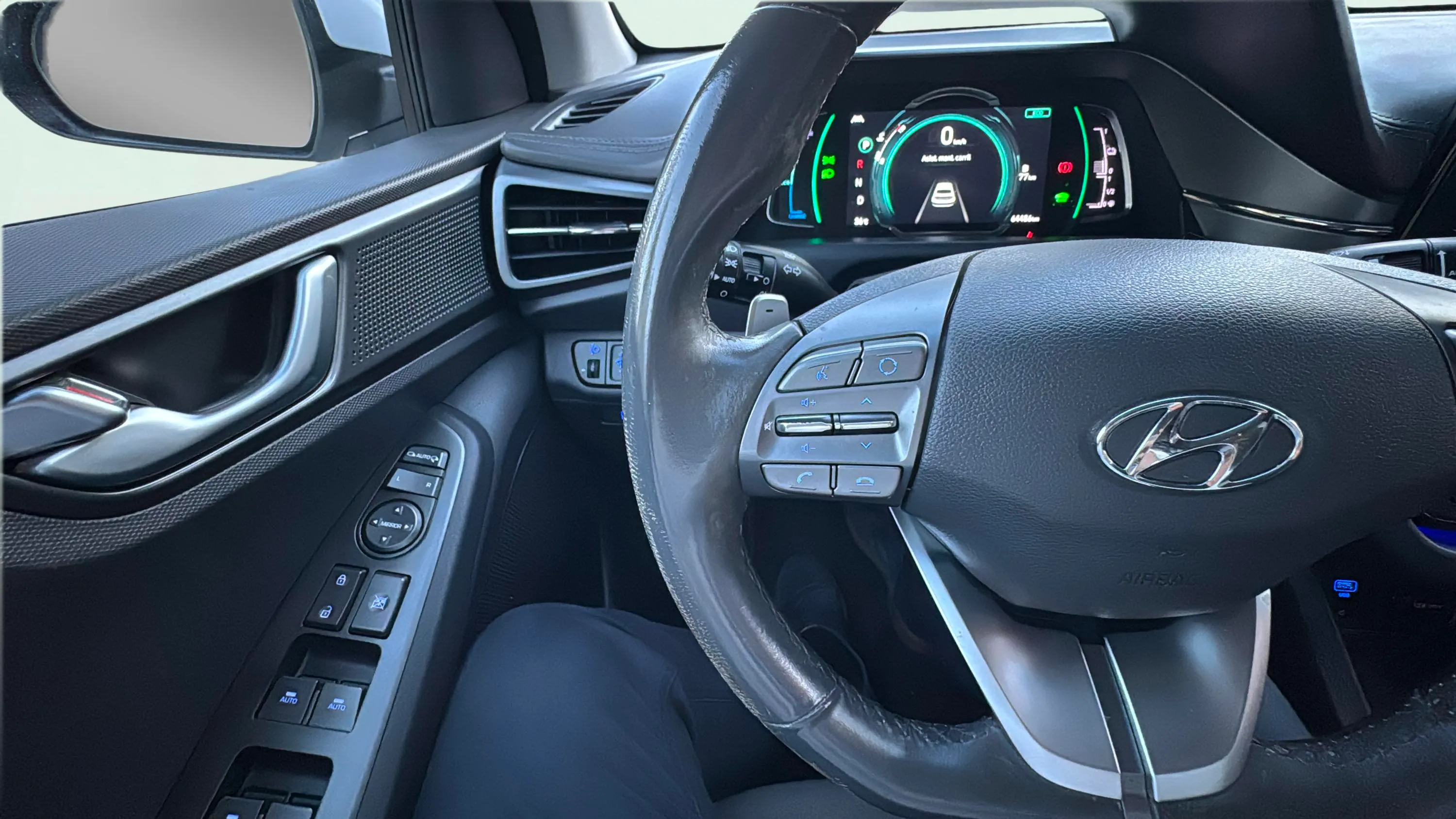 Hyundai Ioniq 1.6 GDI HEV Style DCT - foto 23